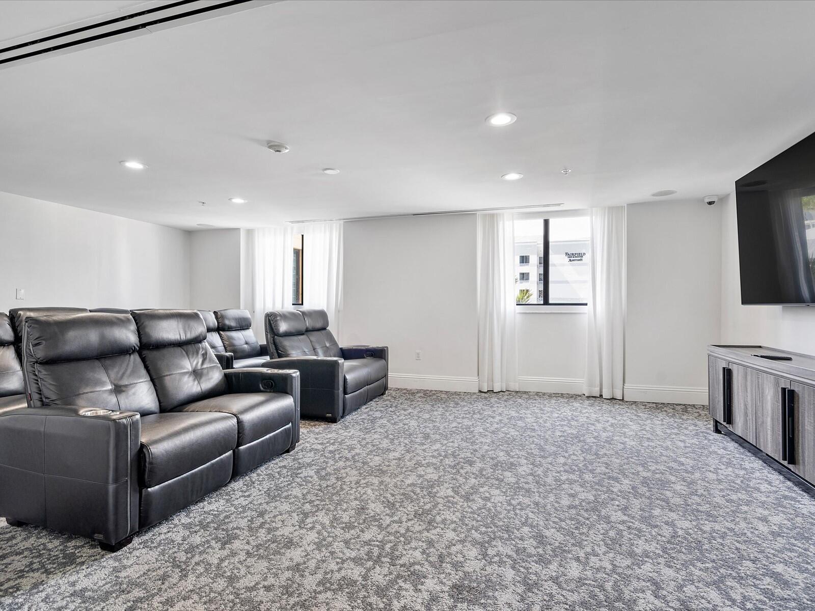 100 N Federal #736, Fort Lauderdale FL 33301