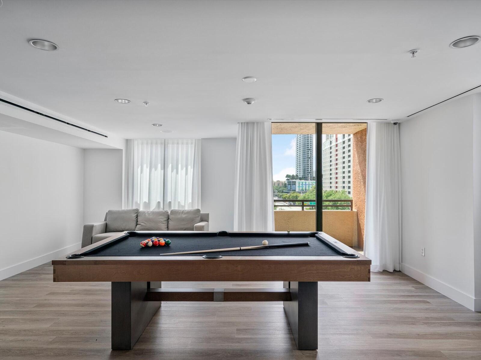 100 N Federal #736, Fort Lauderdale FL 33301