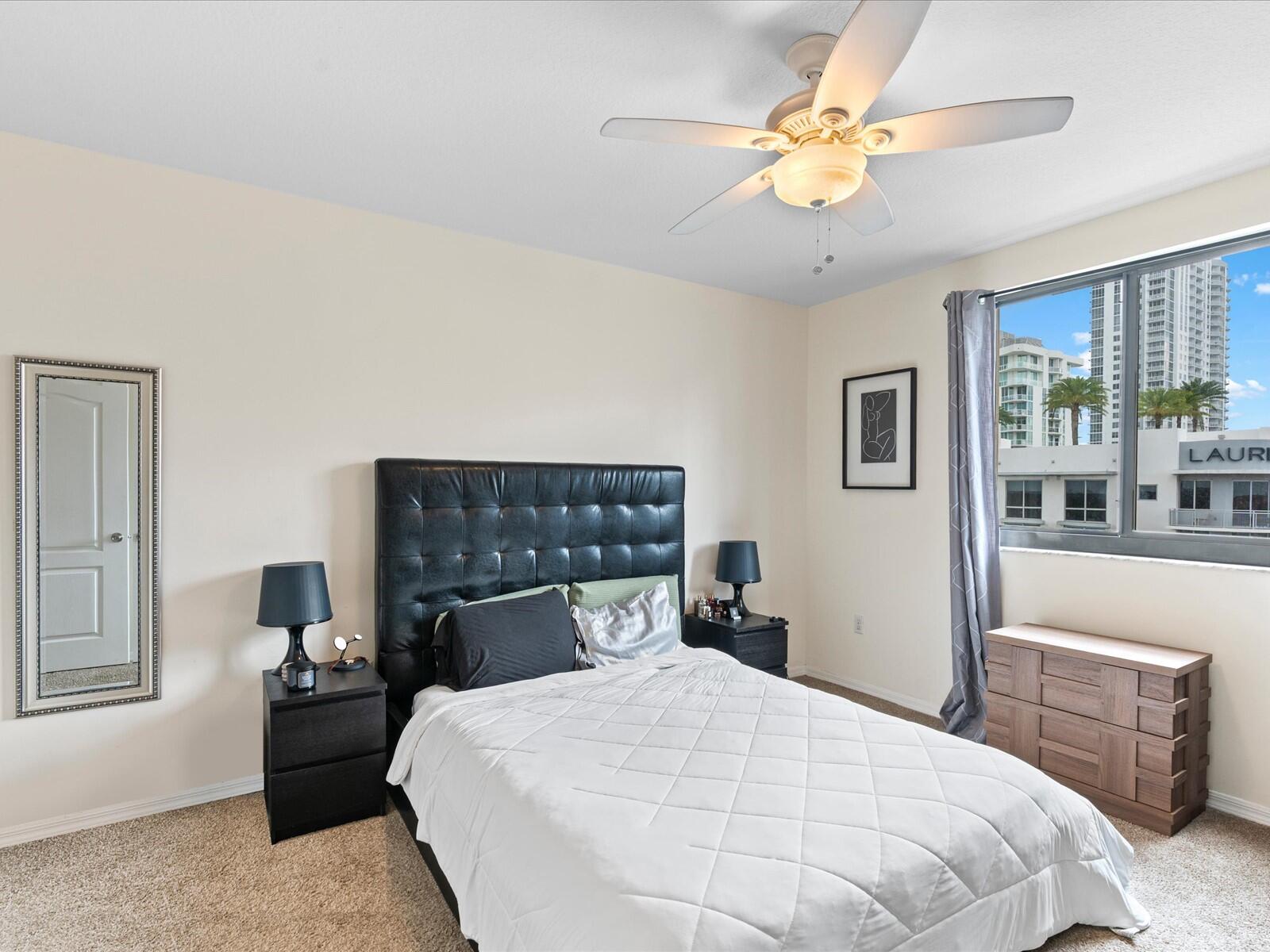 100 N Federal #736, Fort Lauderdale FL 33301