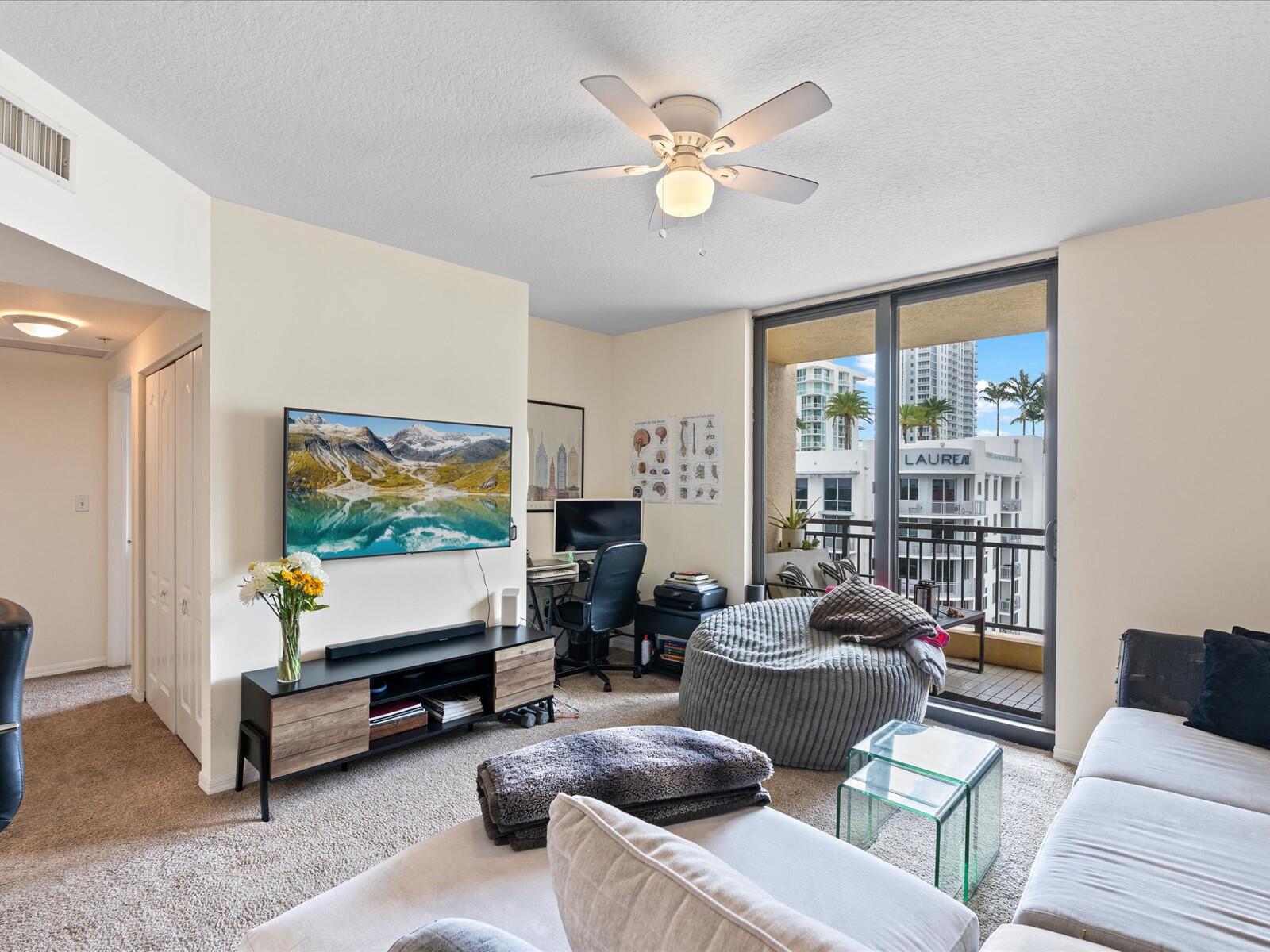 100 N Federal #736, Fort Lauderdale FL 33301