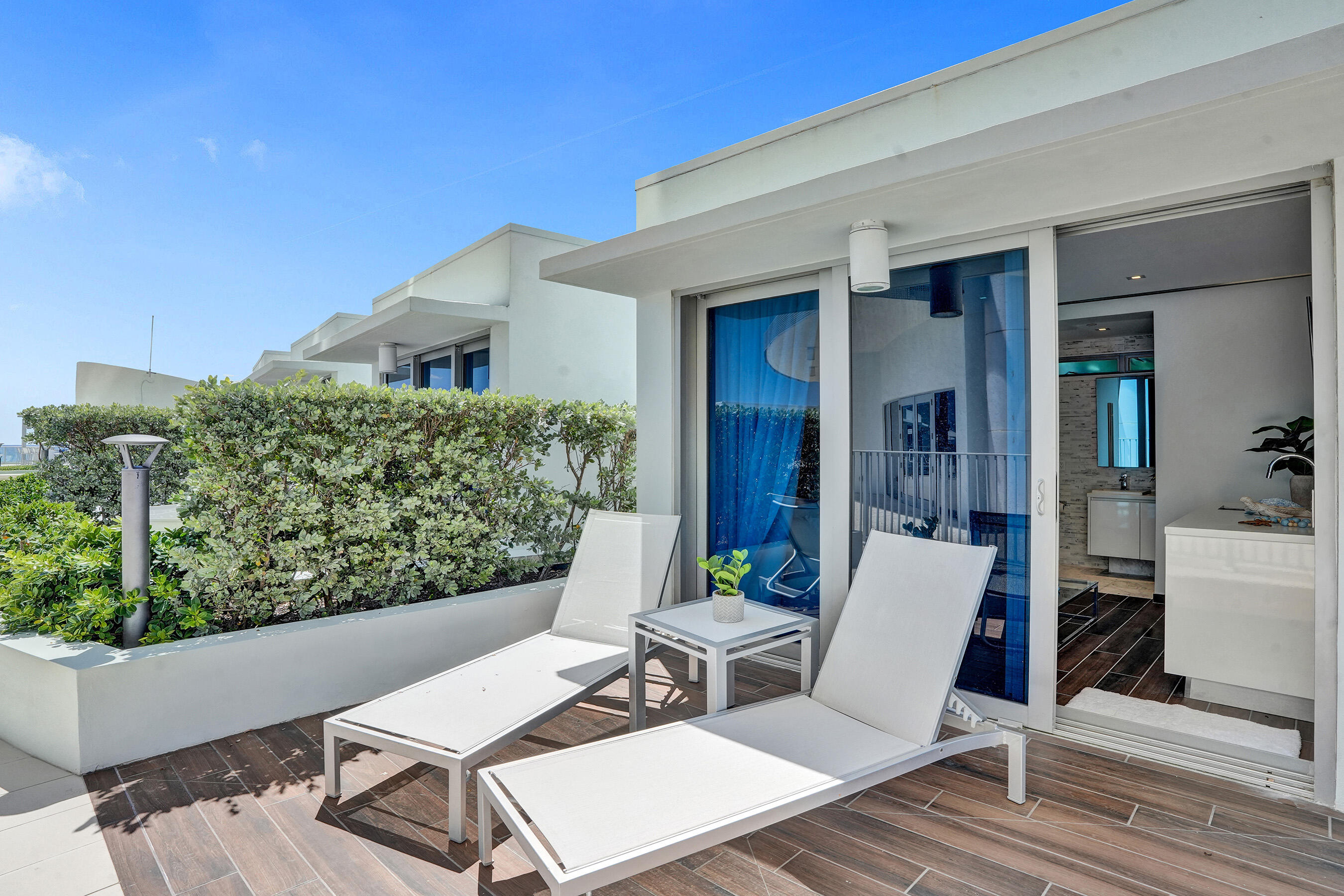 701 N Fort Lauderdale Beach #A1, Fort Lauderdale FL 33304