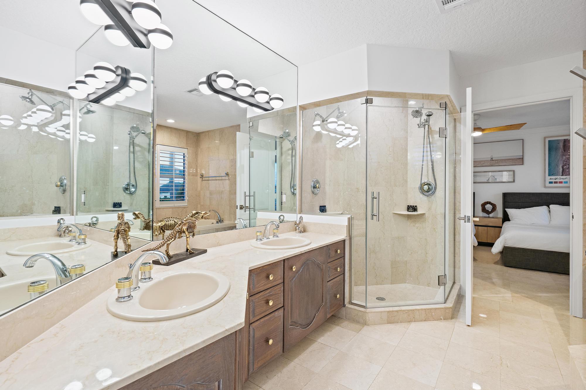 964 Eve, Delray Beach FL 33483