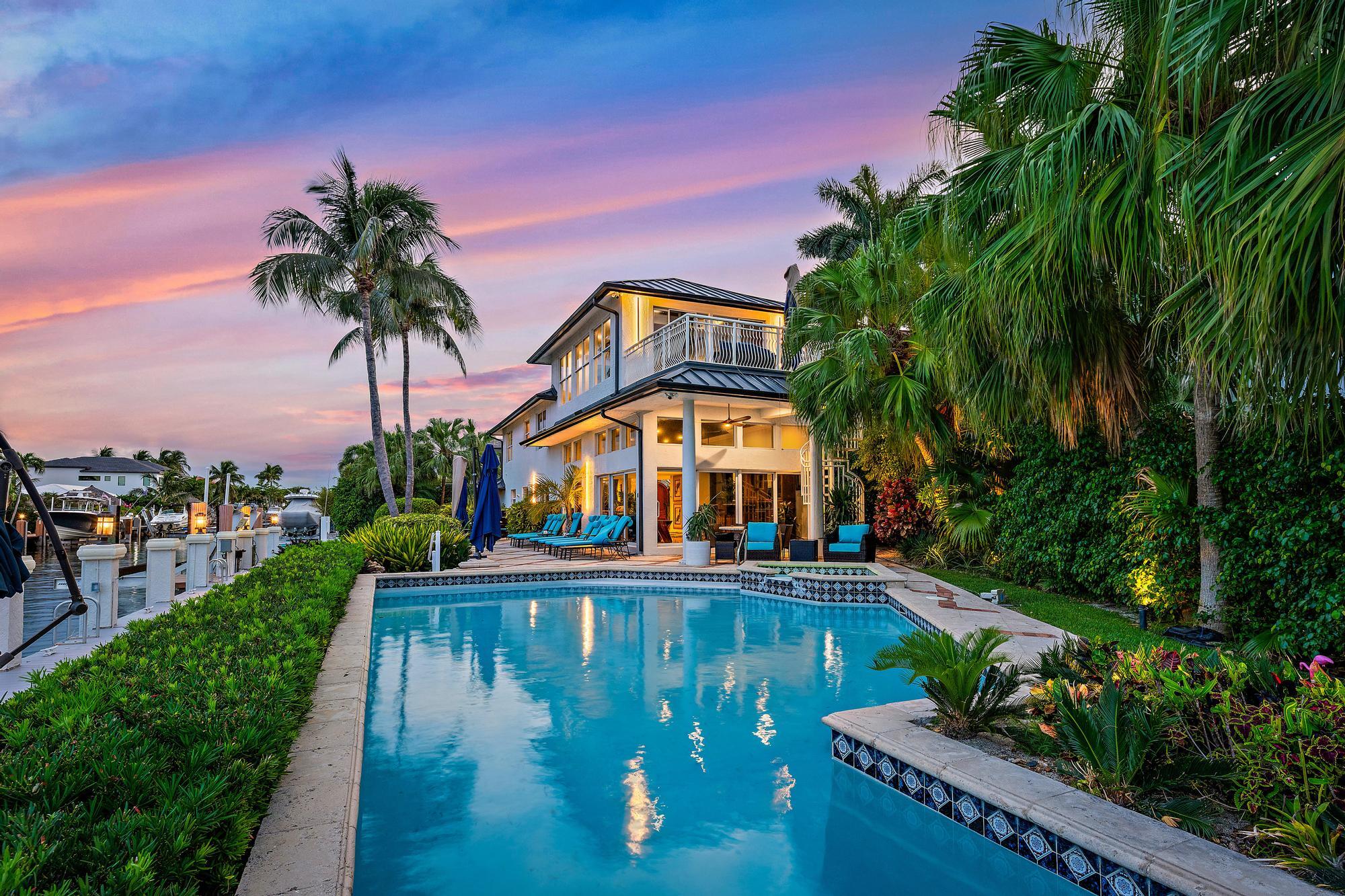964 Eve, Delray Beach FL 33483