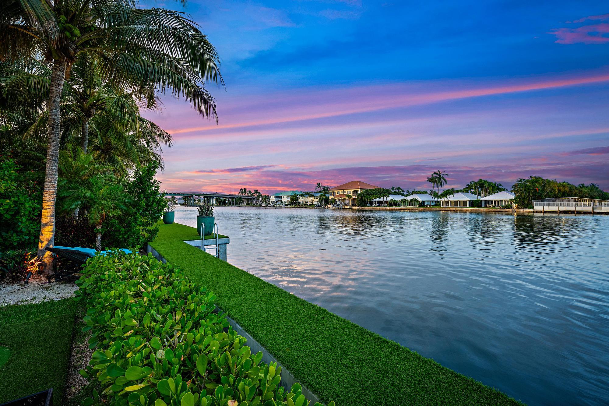 964 Eve, Delray Beach FL 33483