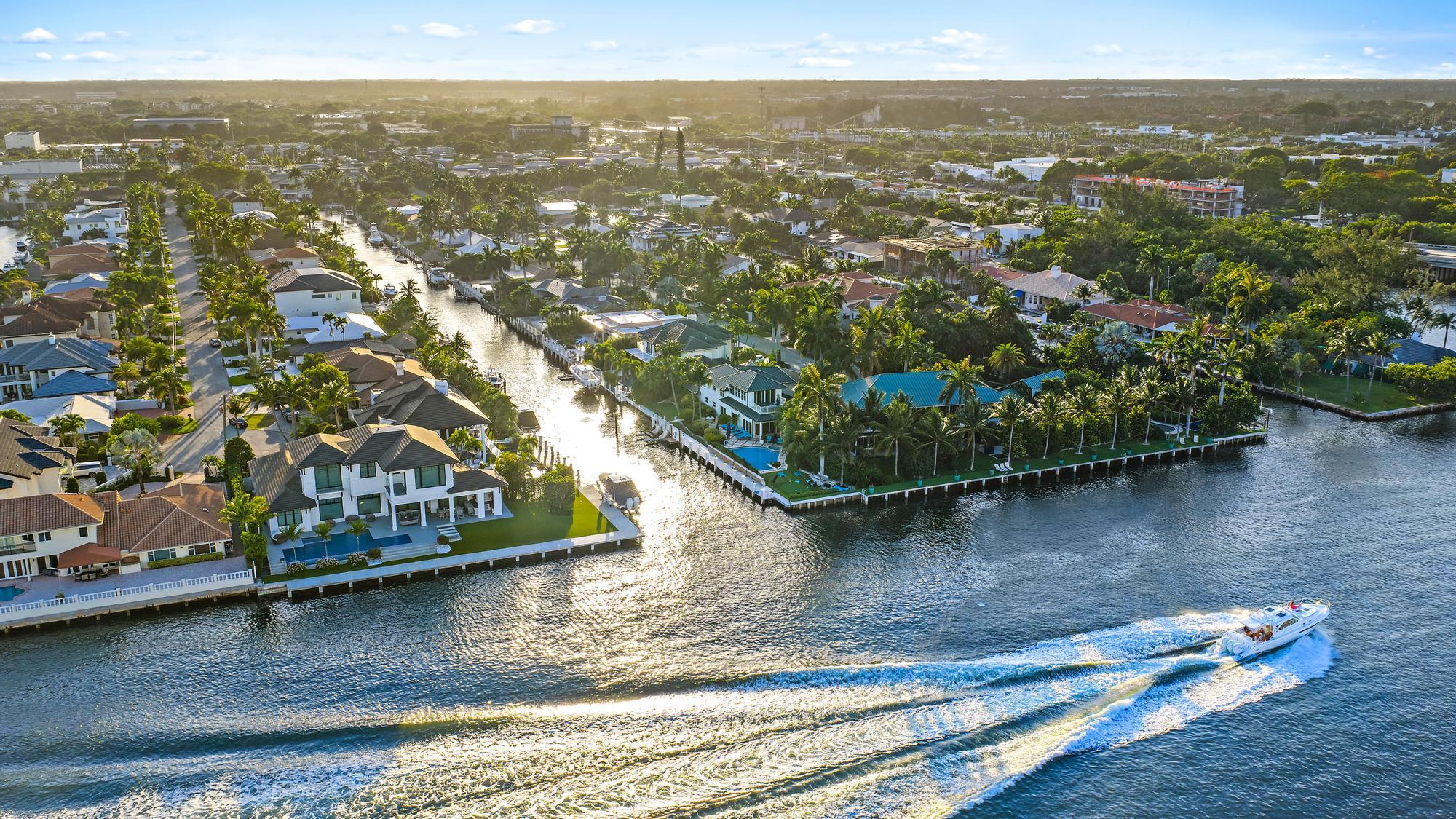 964 Eve, Delray Beach FL 33483