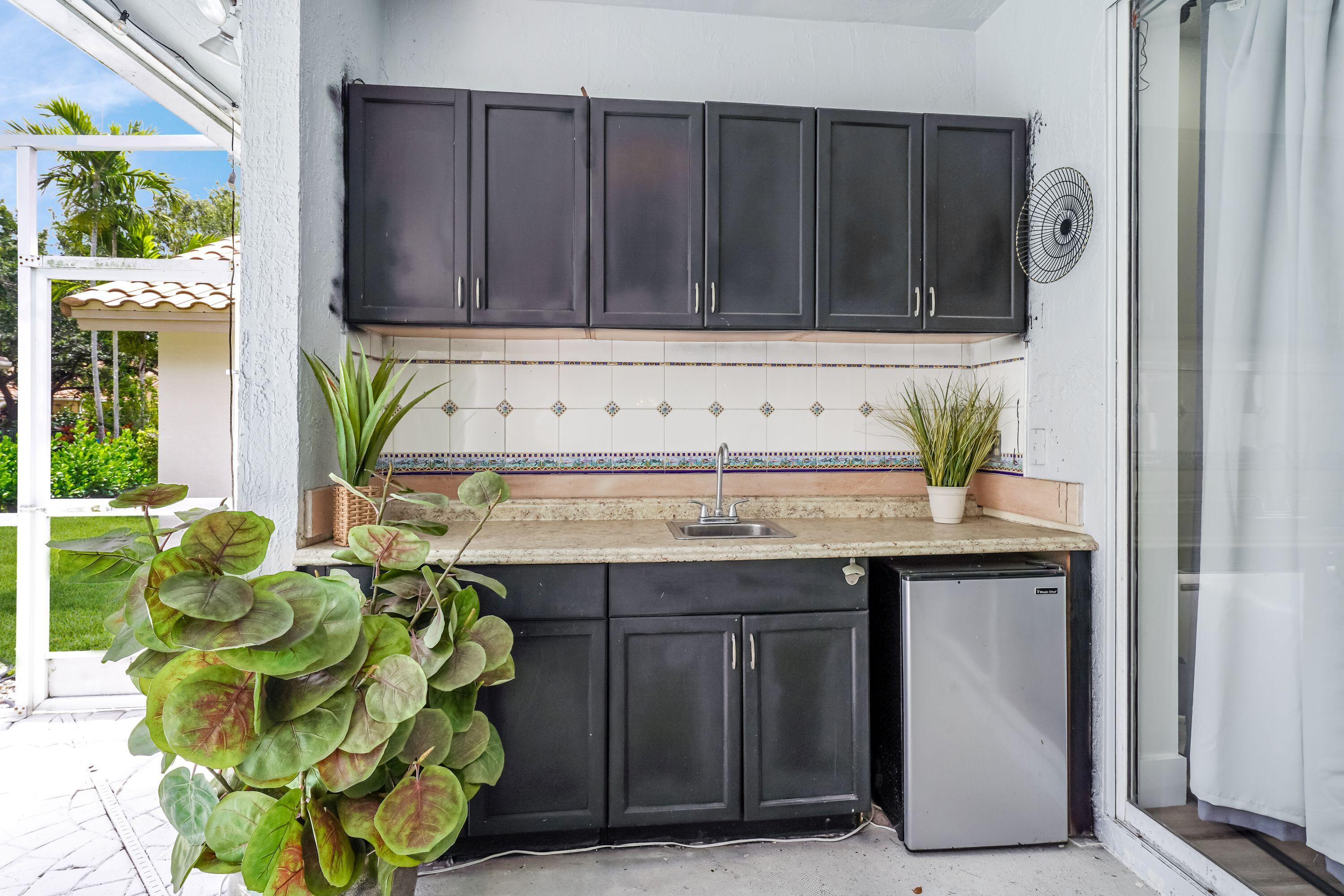 12499 Classic, Coral Springs FL 33071