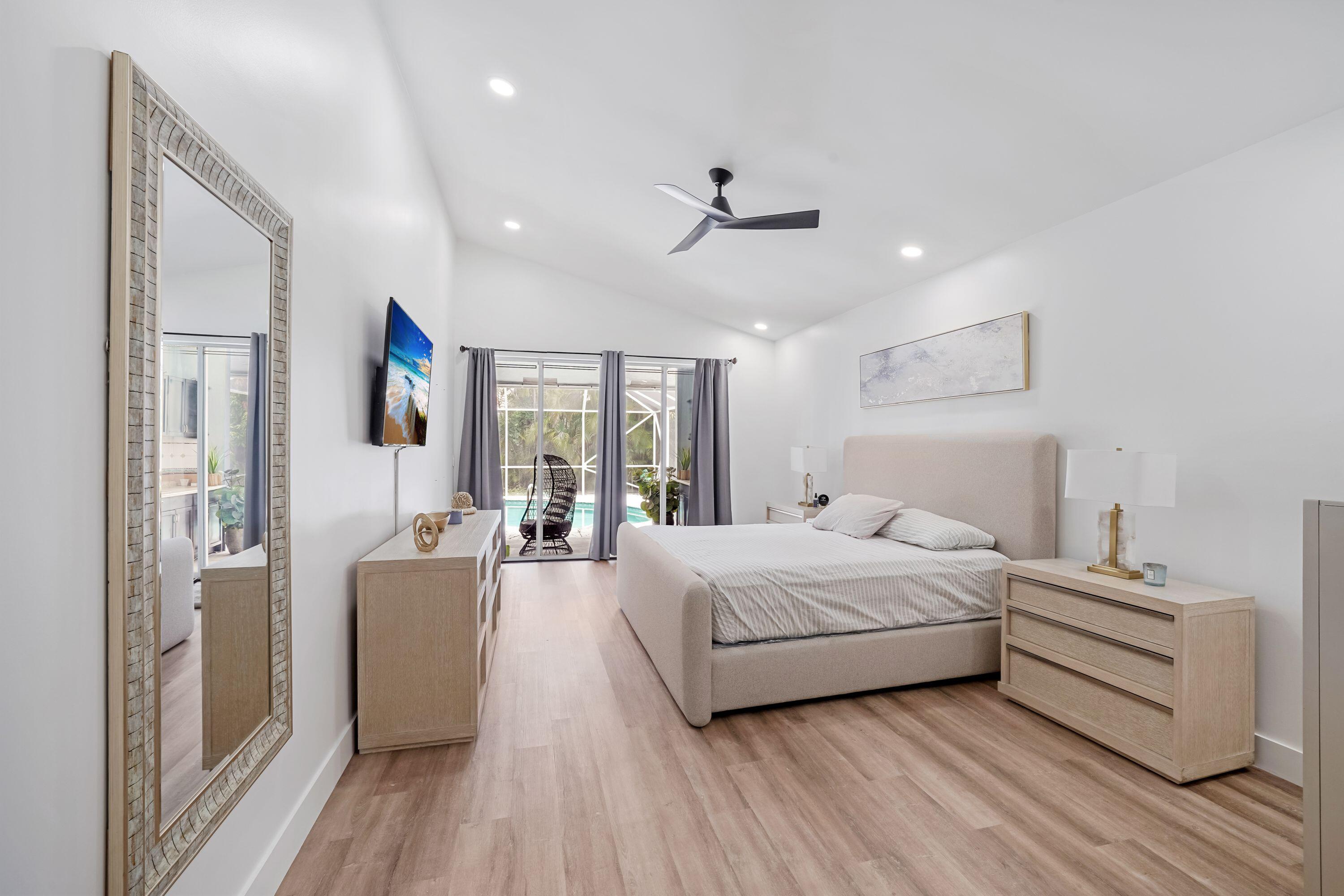 12499 Classic, Coral Springs FL 33071