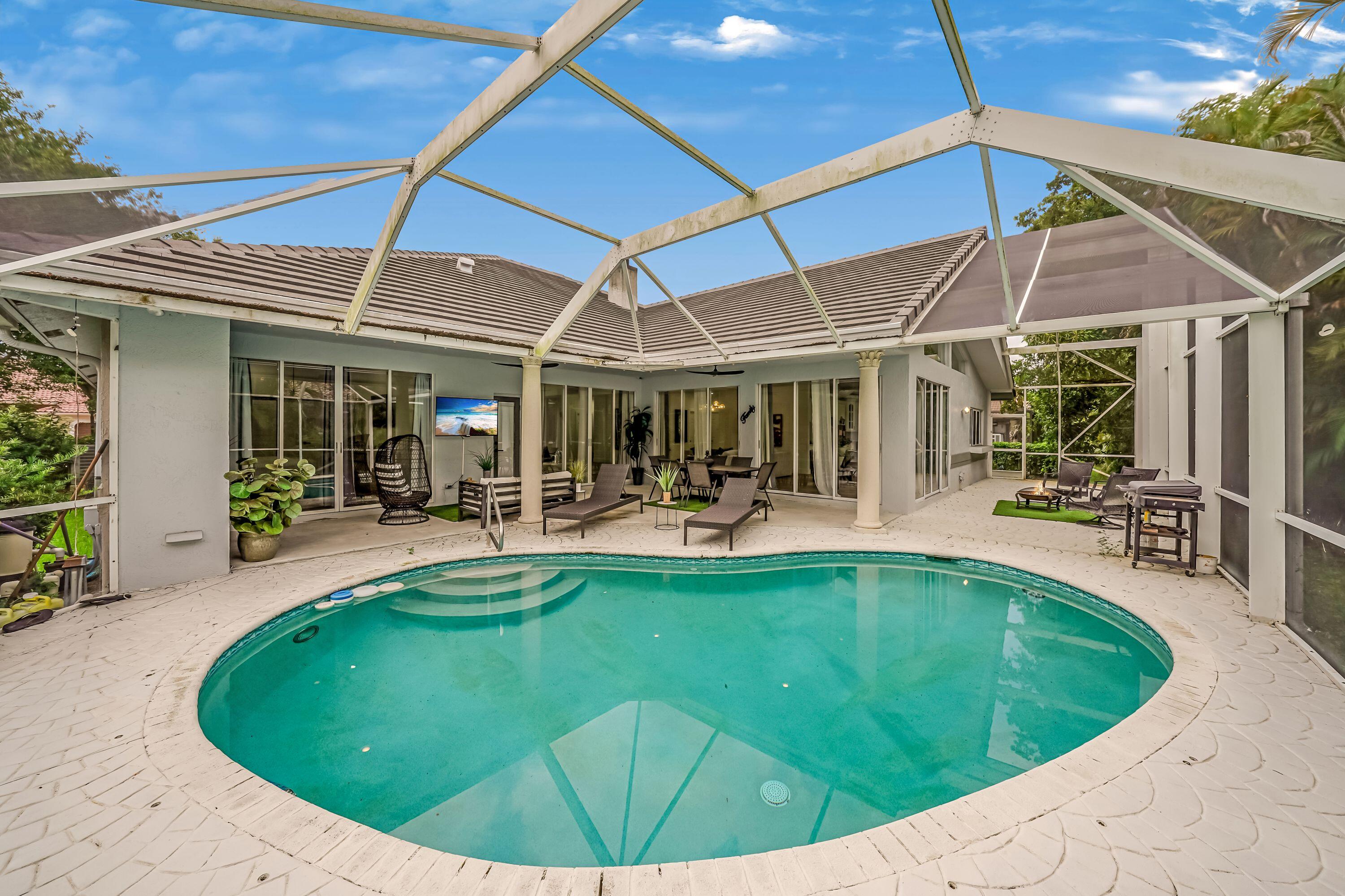 12499 Classic, Coral Springs FL 33071