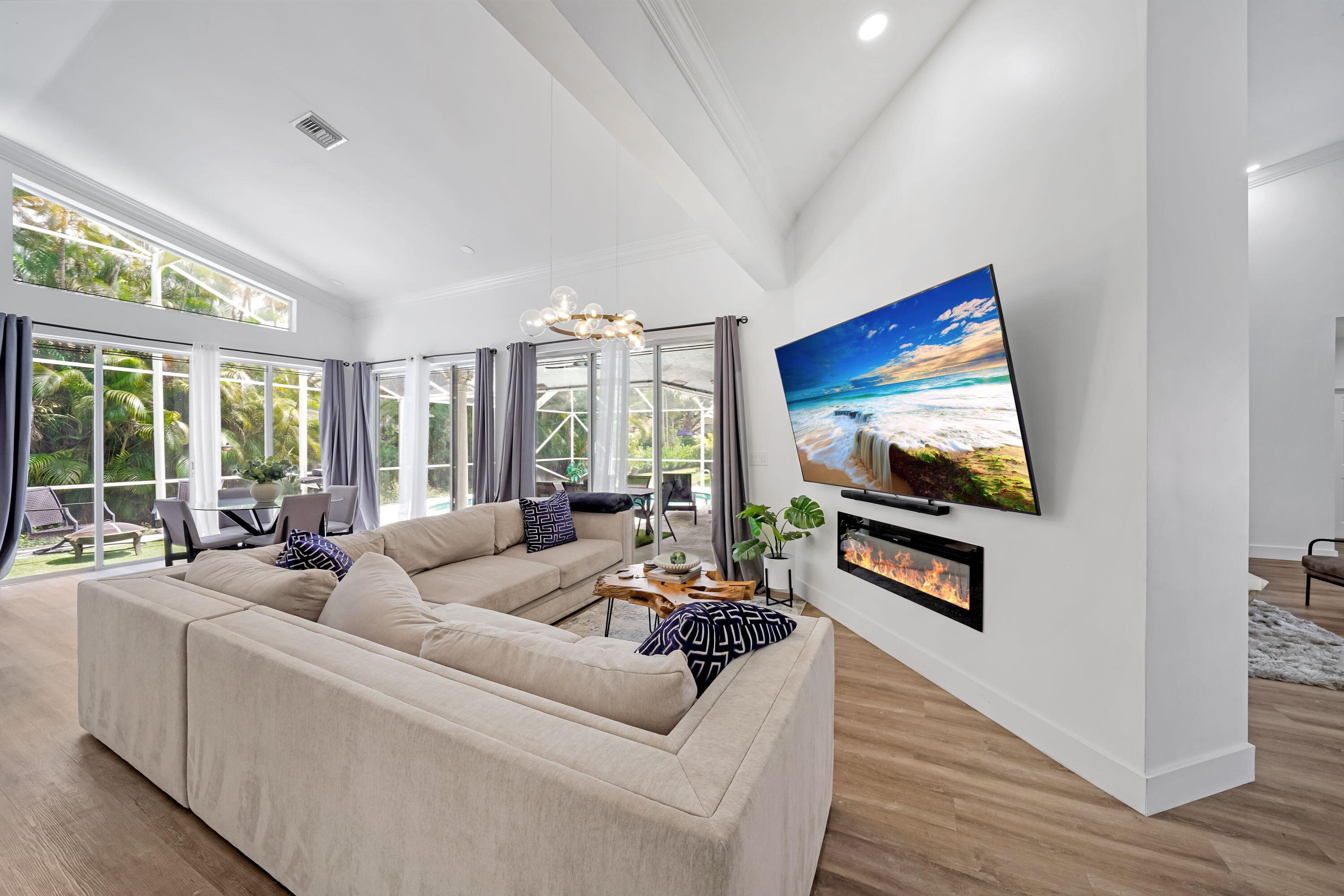 12499 Classic, Coral Springs FL 33071