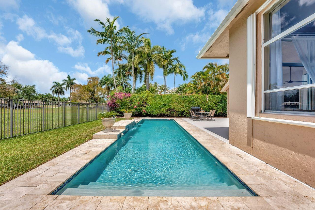 2491 Eagle Run, Weston FL 33327