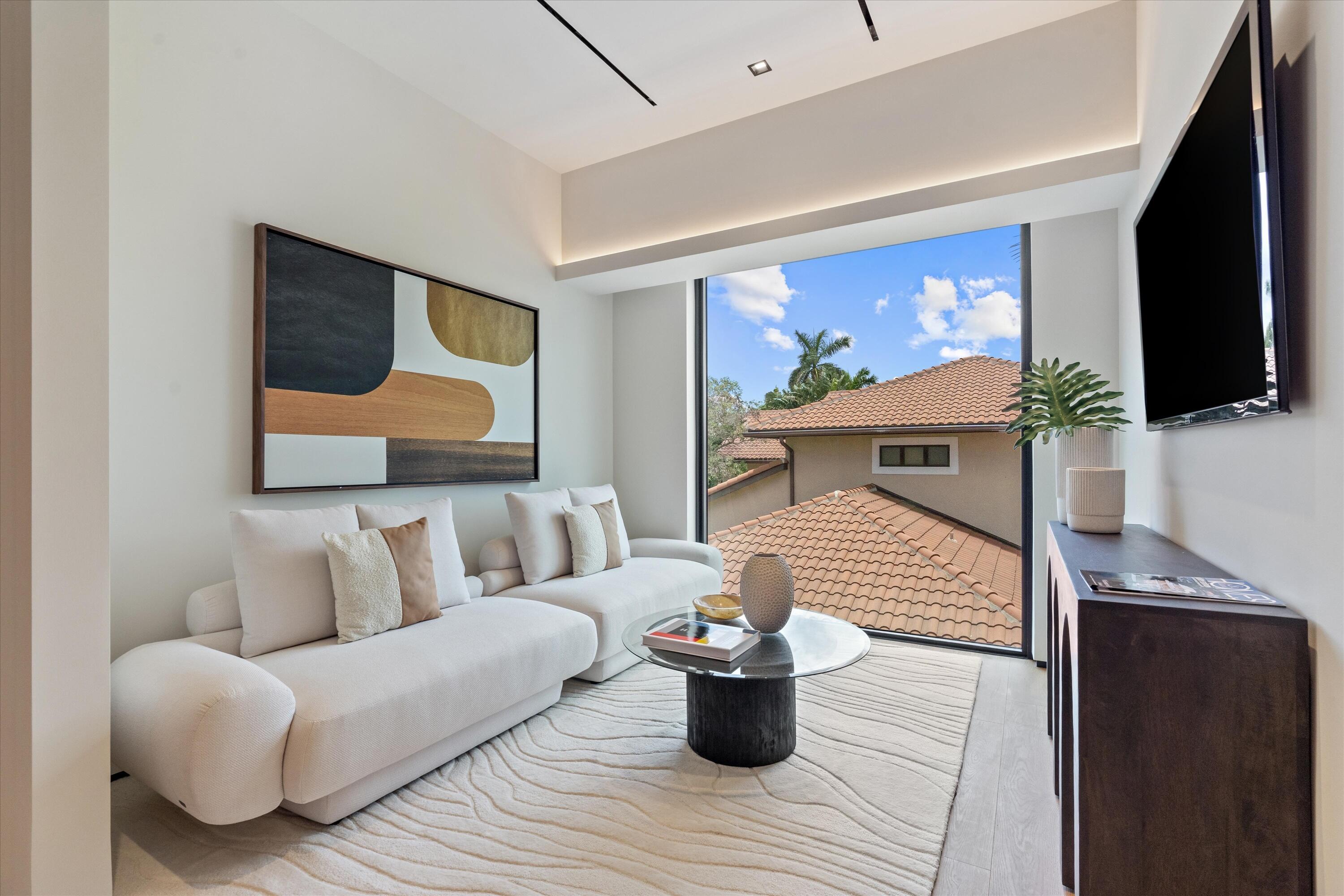 1721 SE 11th, Fort Lauderdale FL 33316