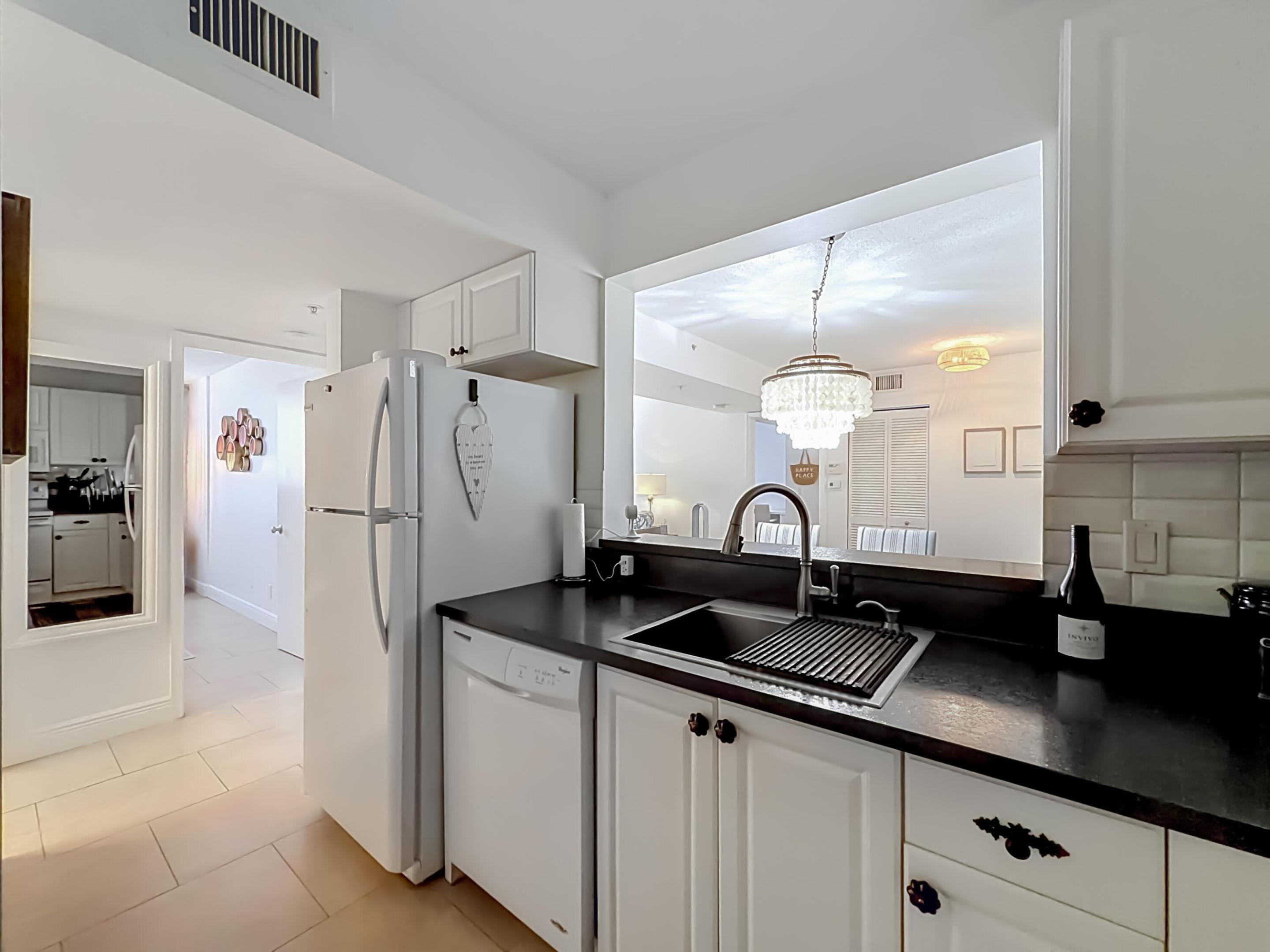 1341 SE 3rd #210, Dania Beach FL 33004