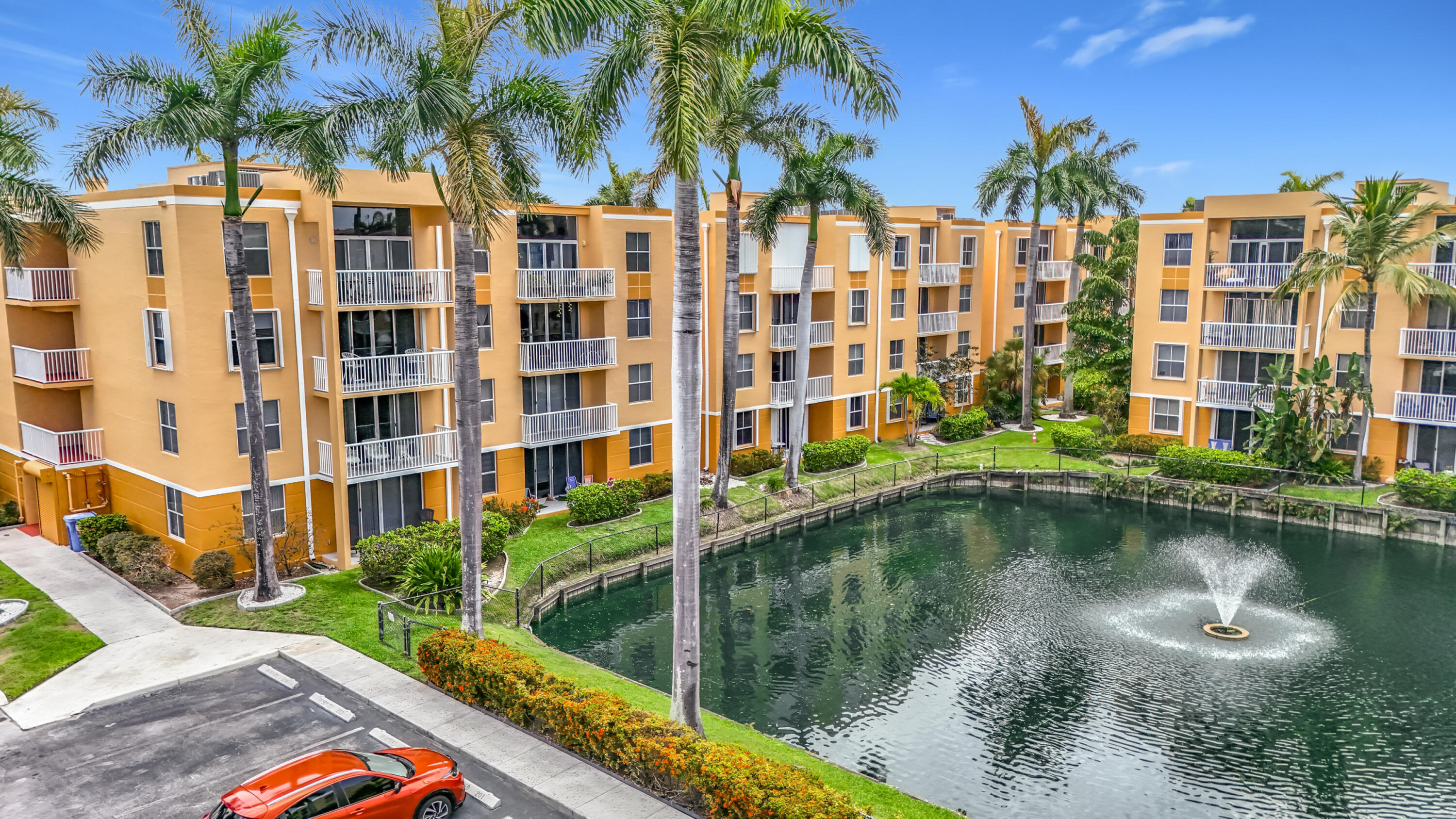 1341 SE 3rd #210, Dania Beach FL 33004