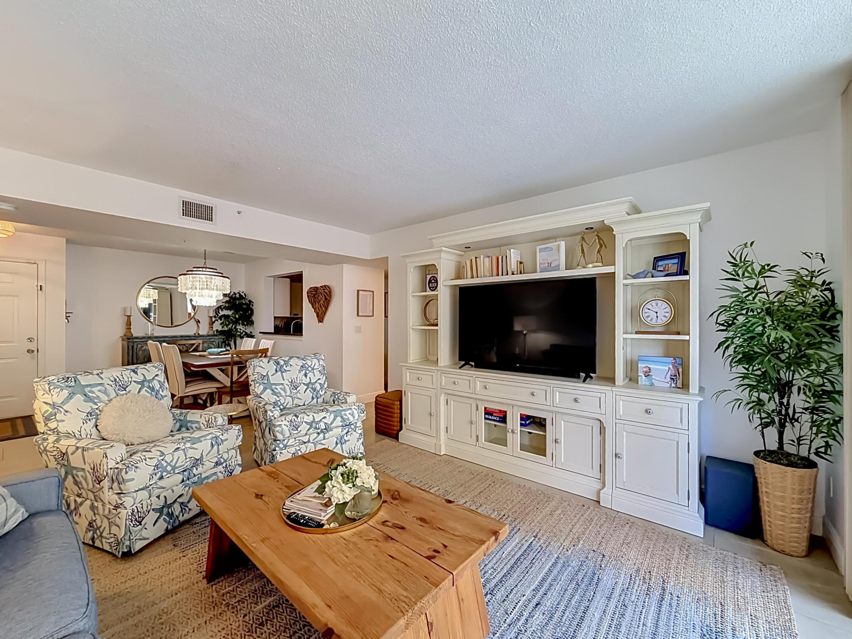1341 SE 3rd #210, Dania Beach FL 33004