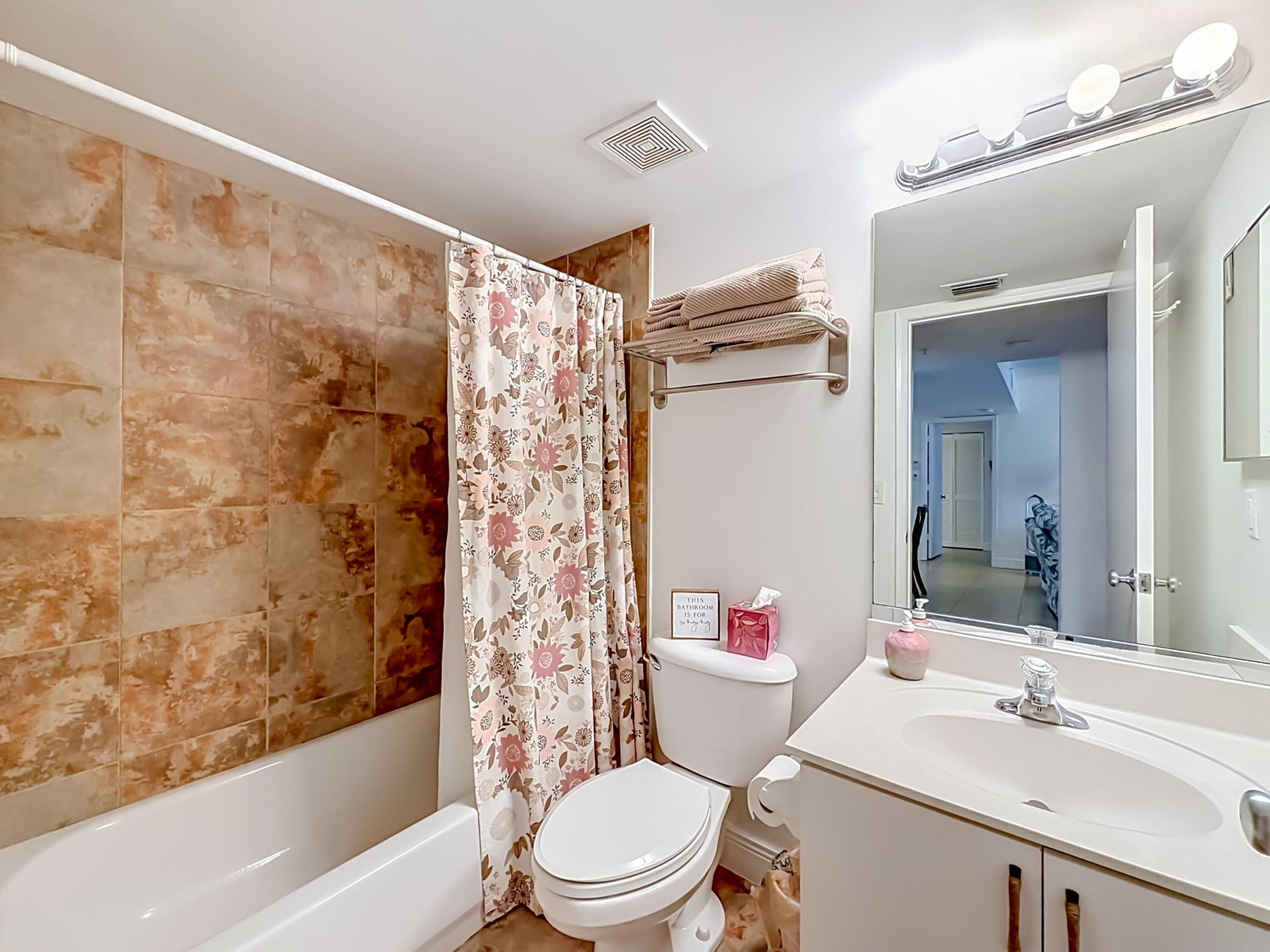 1341 SE 3rd #210, Dania Beach FL 33004
