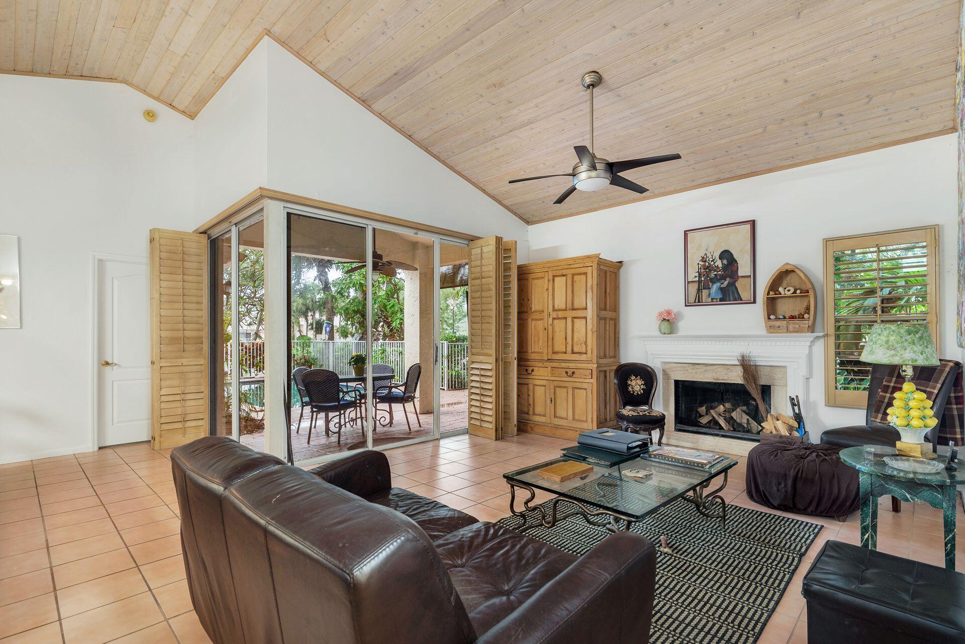 9358 Heathridge, West Palm Beach FL 33411