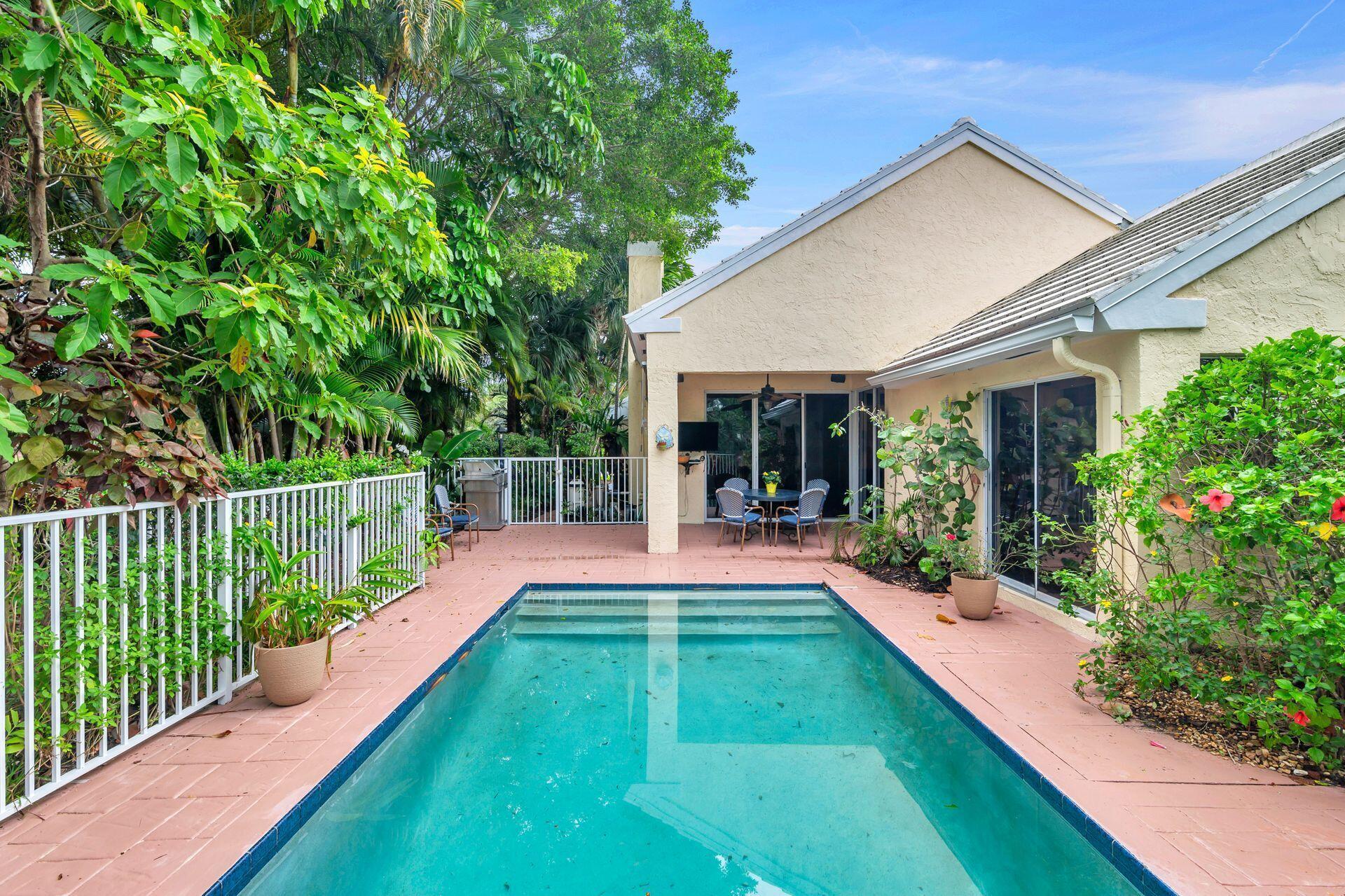 9358 Heathridge, West Palm Beach FL 33411