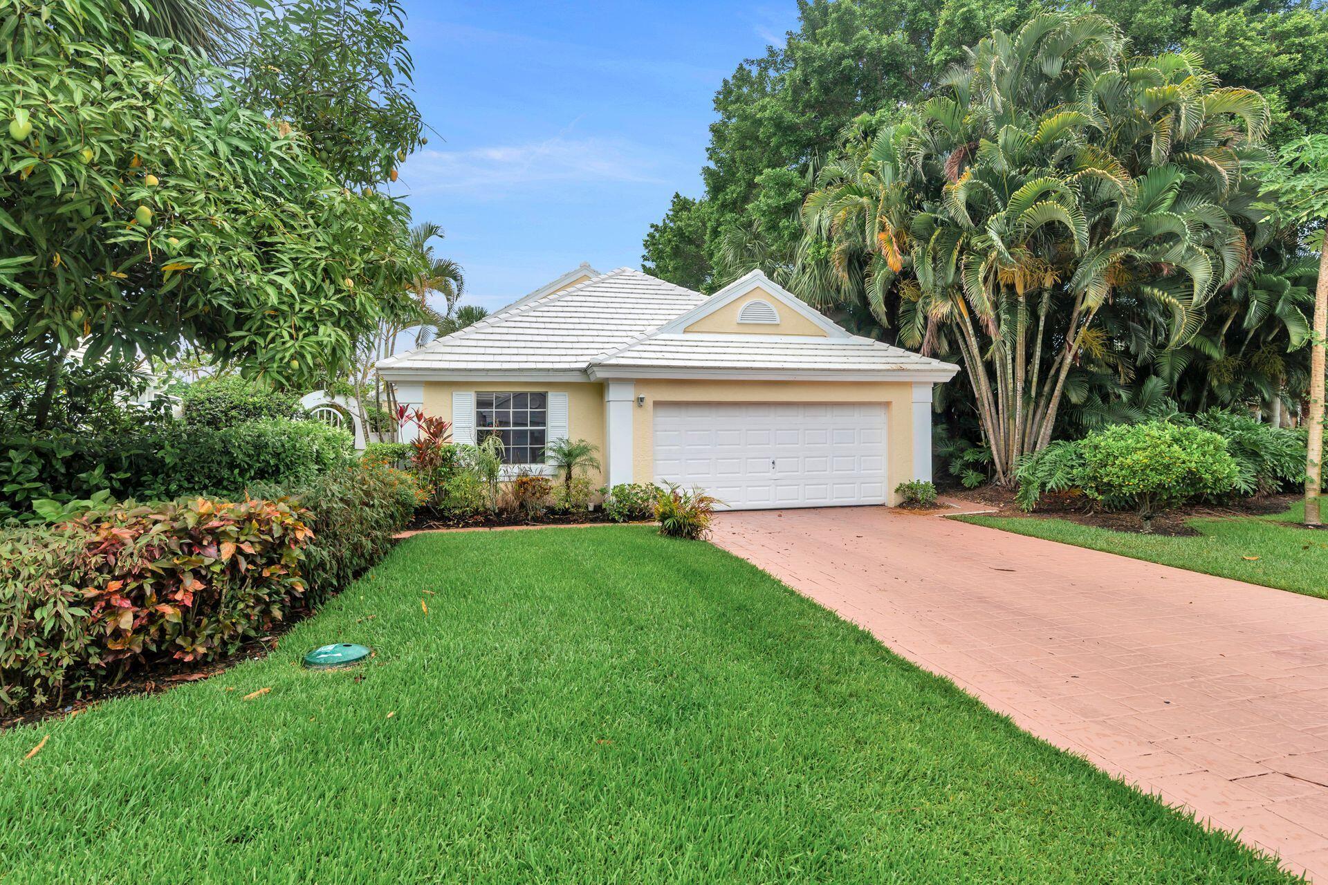 9358 Heathridge, West Palm Beach FL 33411