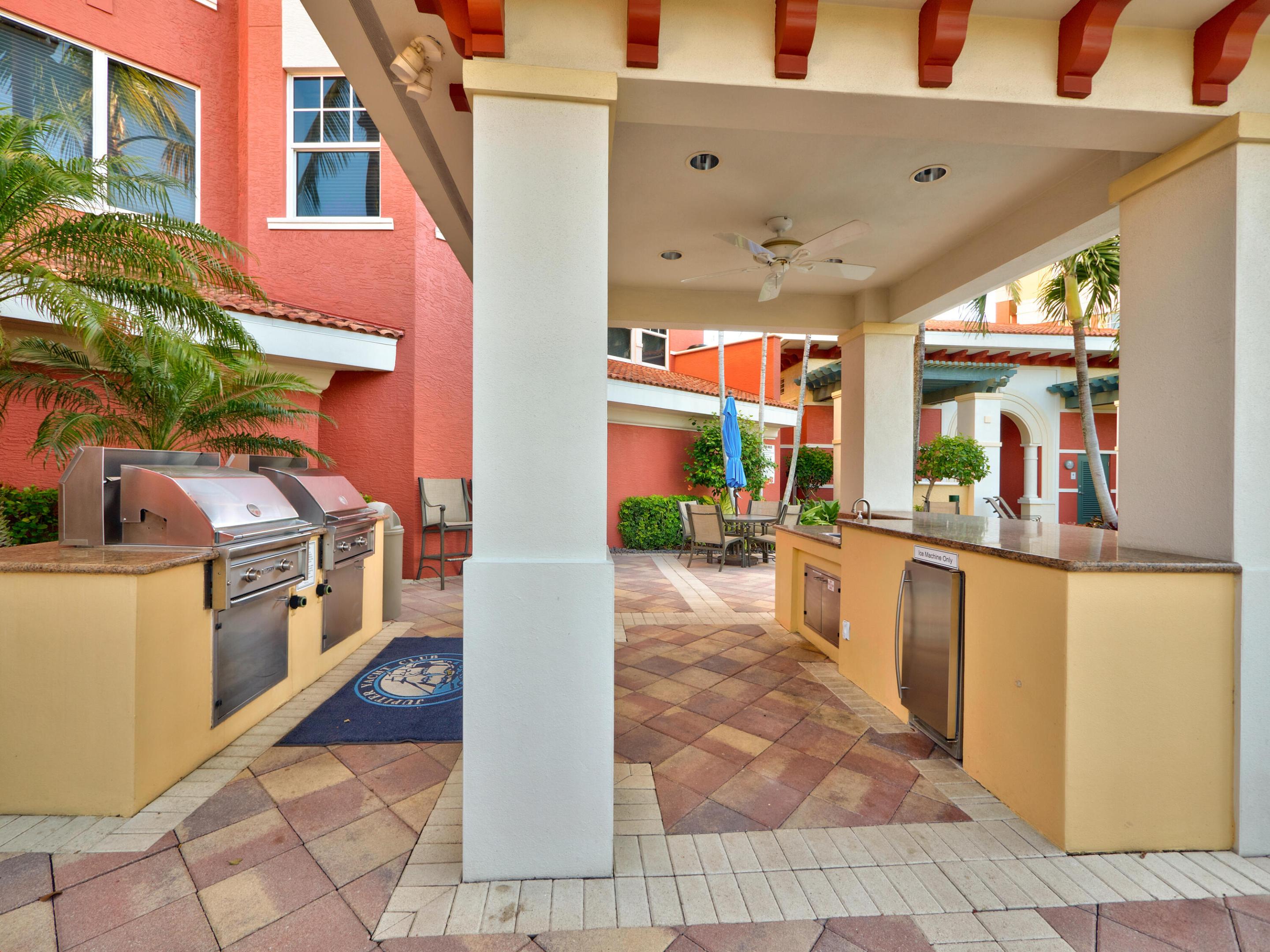 400 S Us Hwy 1 #303, Jupiter FL 33477