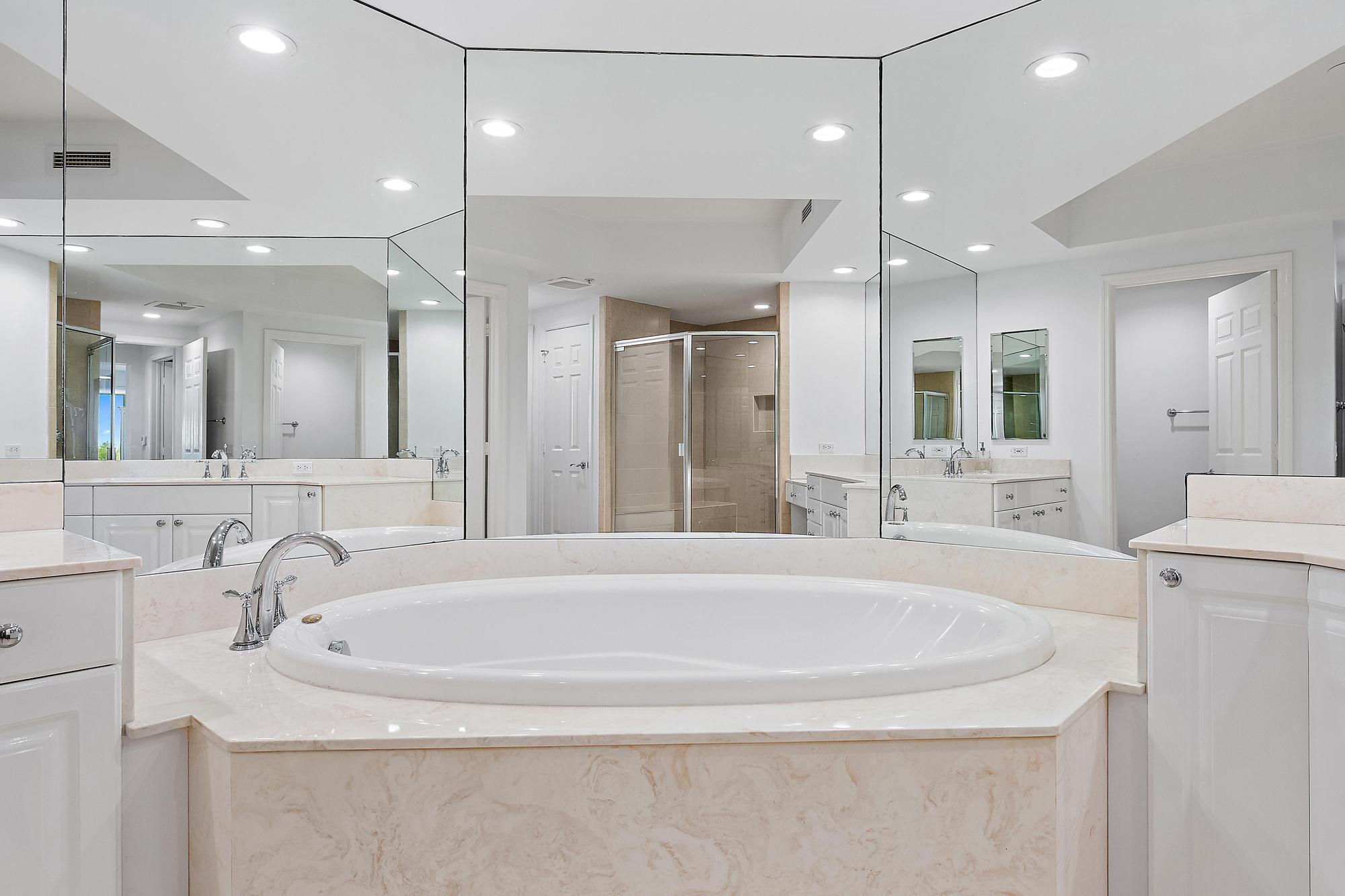 400 S Us Hwy 1 #303, Jupiter FL 33477