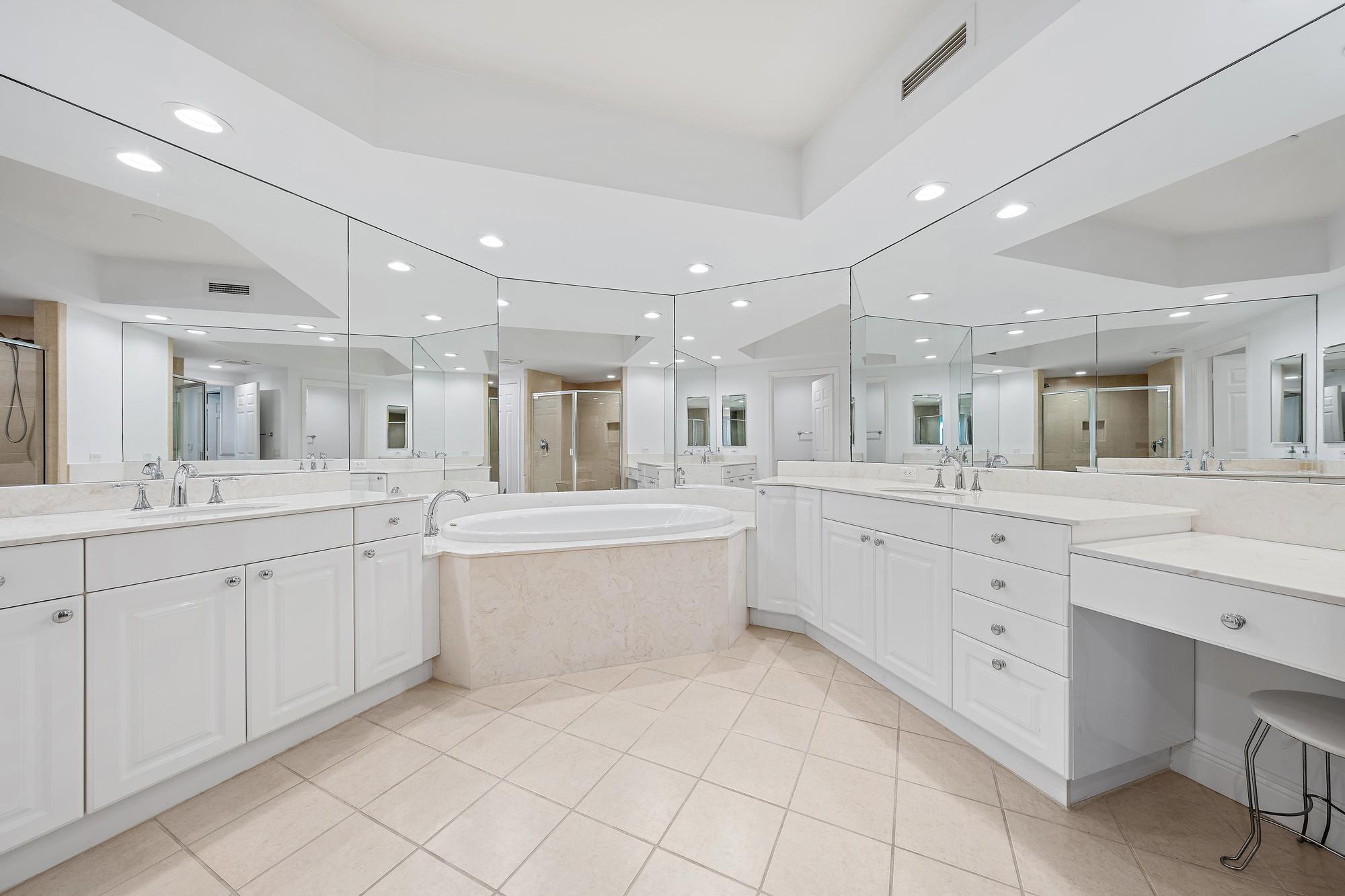 400 S Us Hwy 1 #303, Jupiter FL 33477