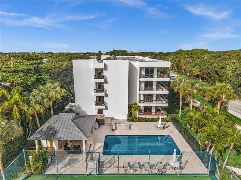 277 N Ocean #304, Boca Raton FL 33432