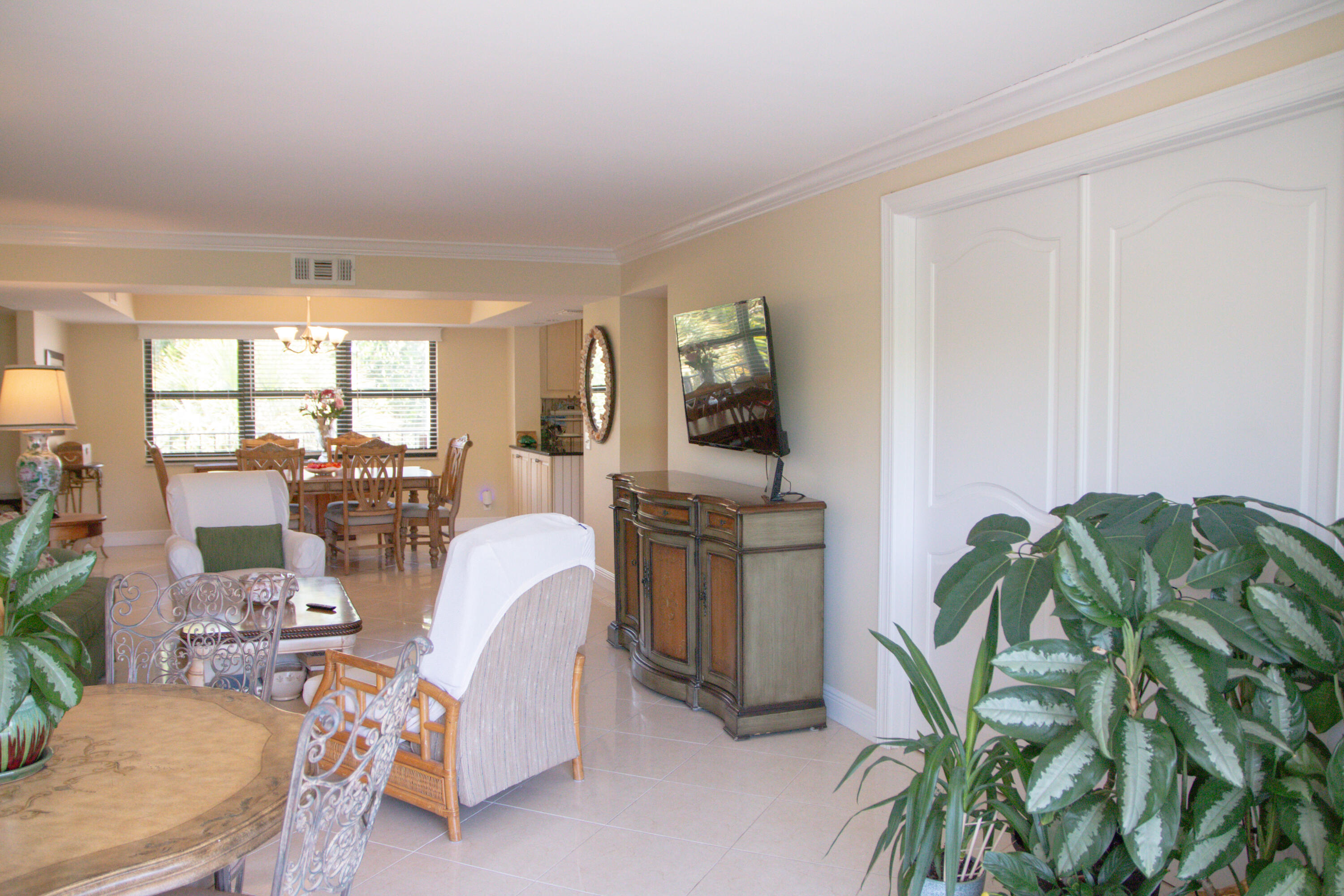 277 N Ocean #304, Boca Raton FL 33432
