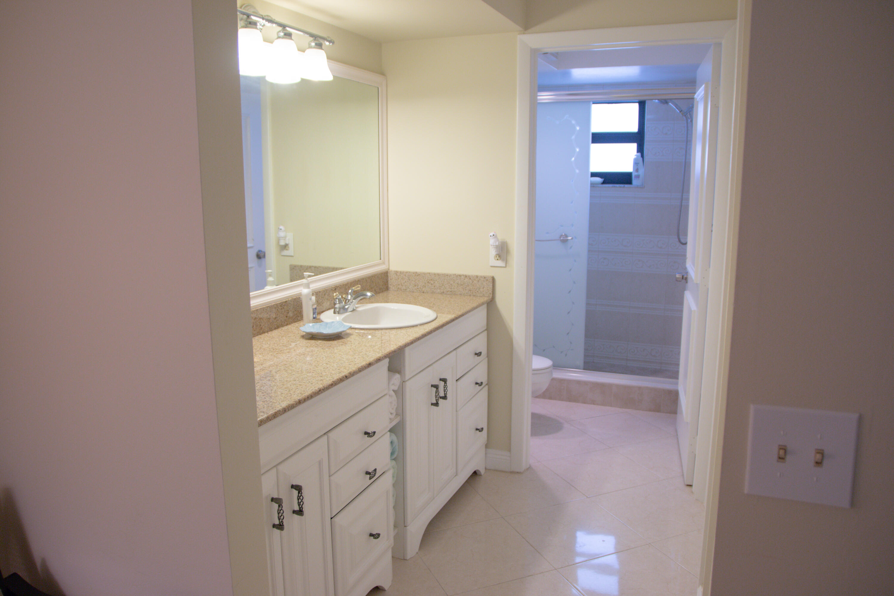 277 N Ocean #304, Boca Raton FL 33432