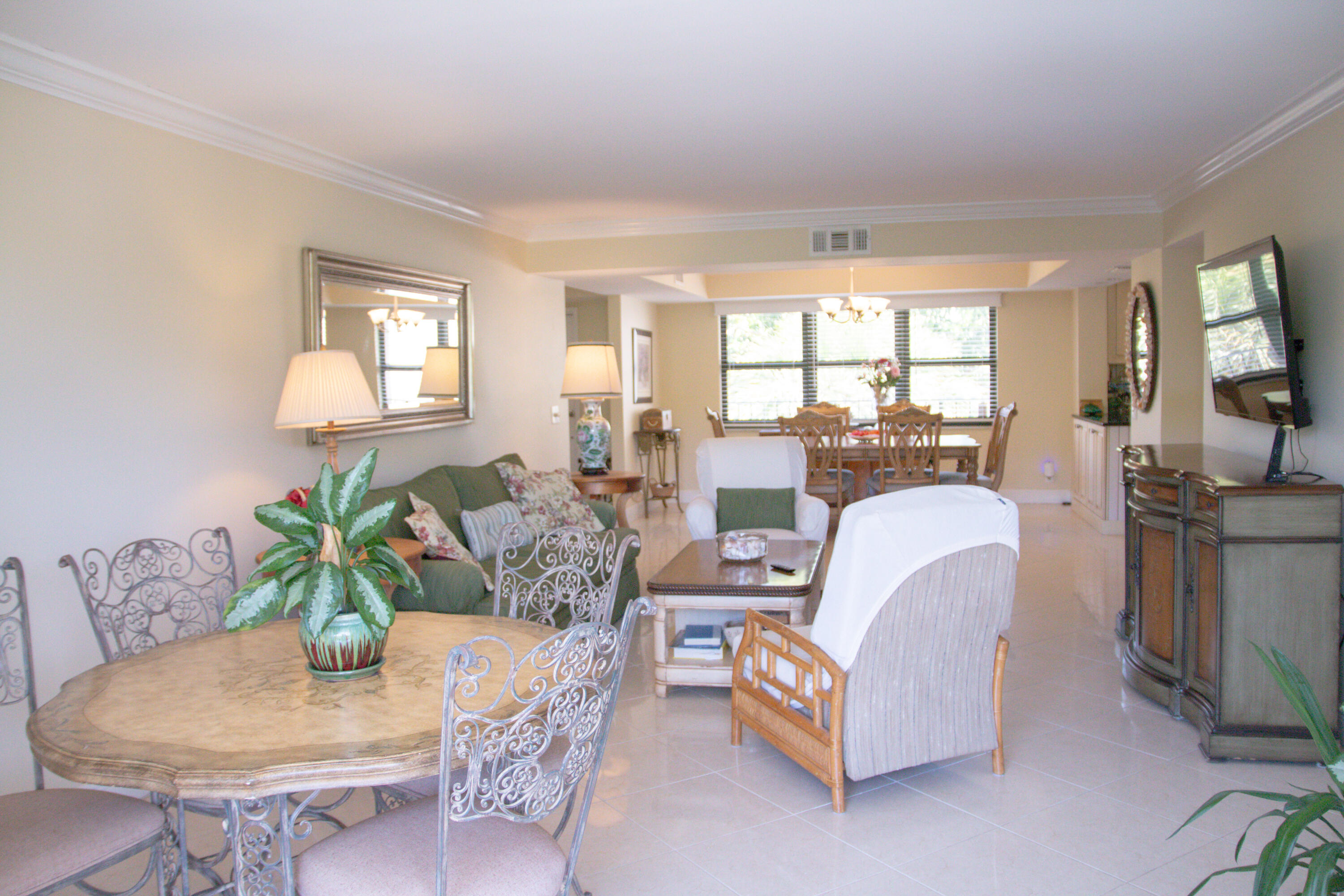277 N Ocean #304, Boca Raton FL 33432