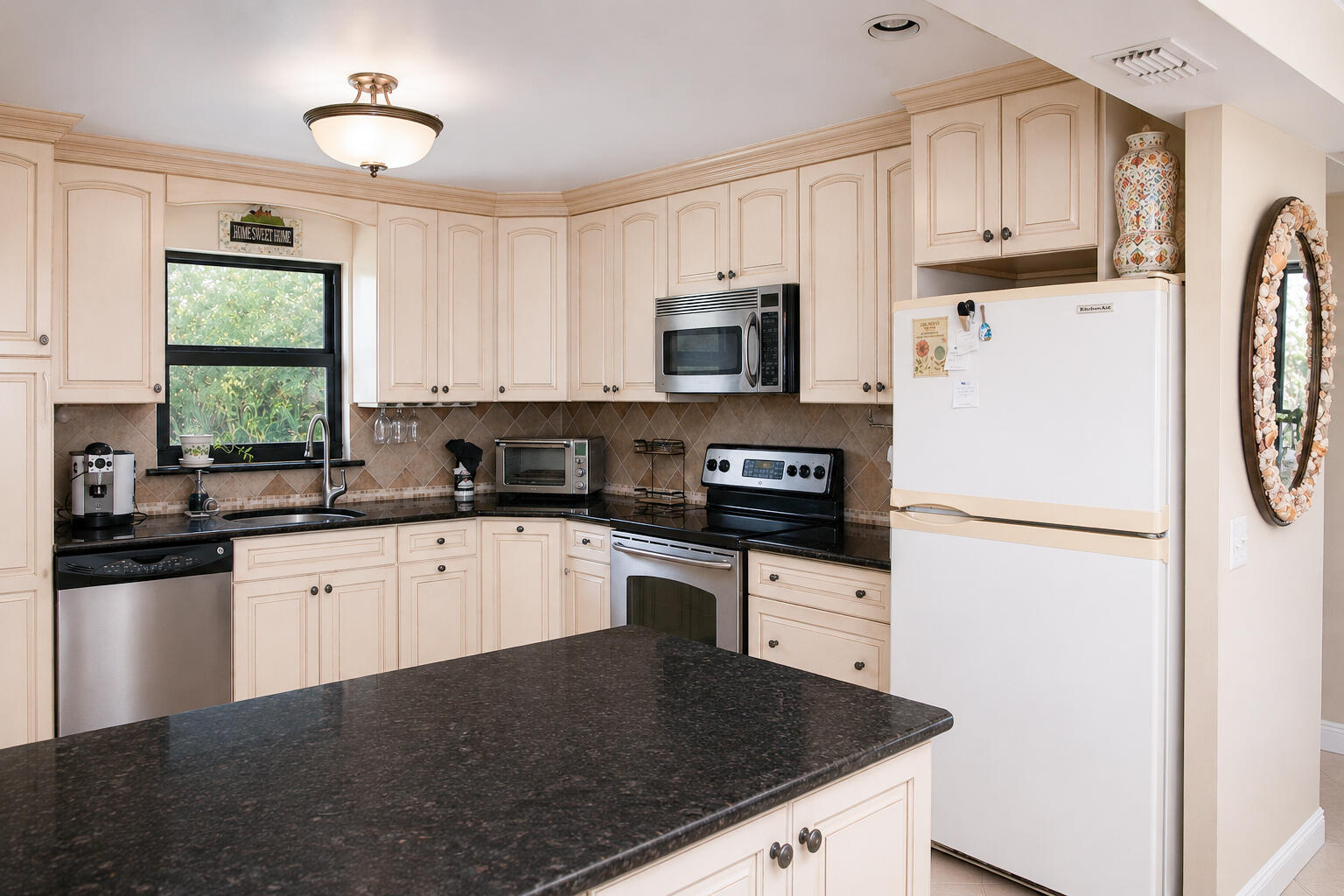 277 N Ocean #304, Boca Raton FL 33432