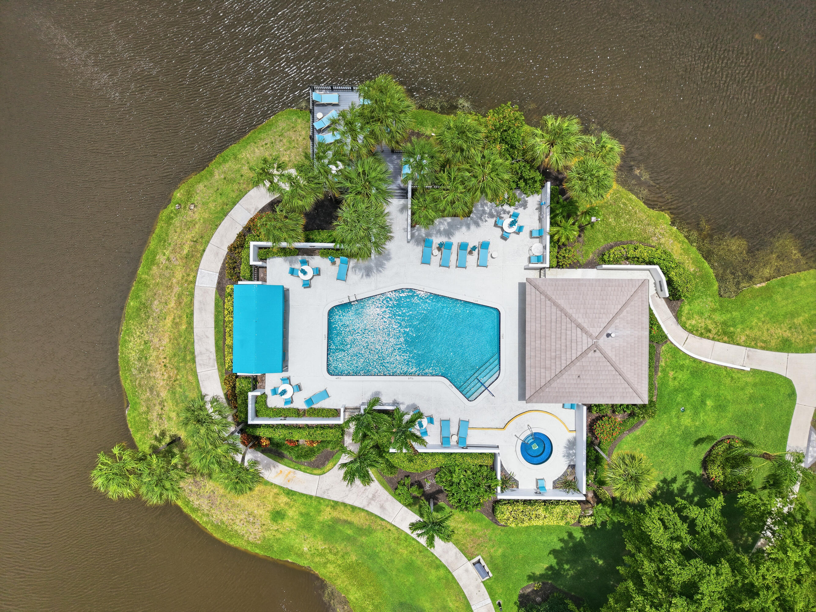 7768 Lakeside #515, Boca Raton FL 33434
