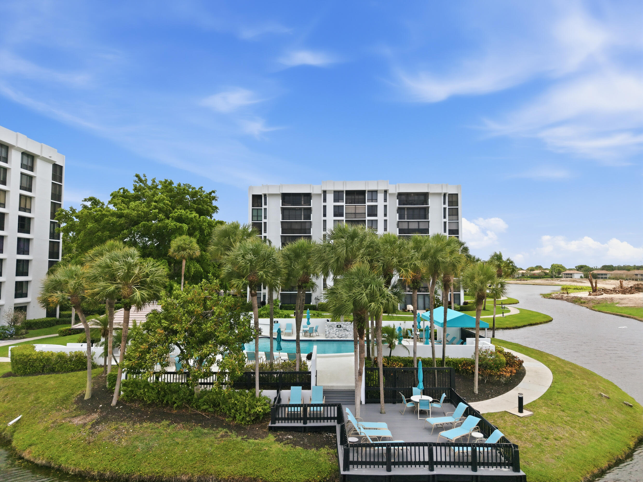 7768 Lakeside #515, Boca Raton FL 33434