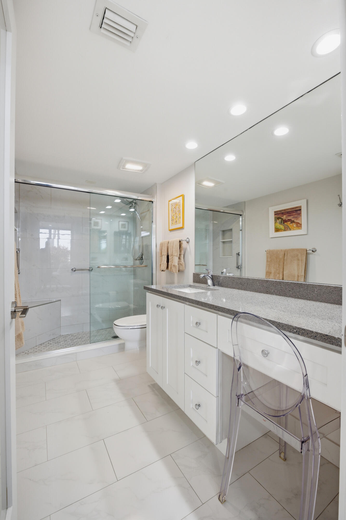 7768 Lakeside #515, Boca Raton FL 33434