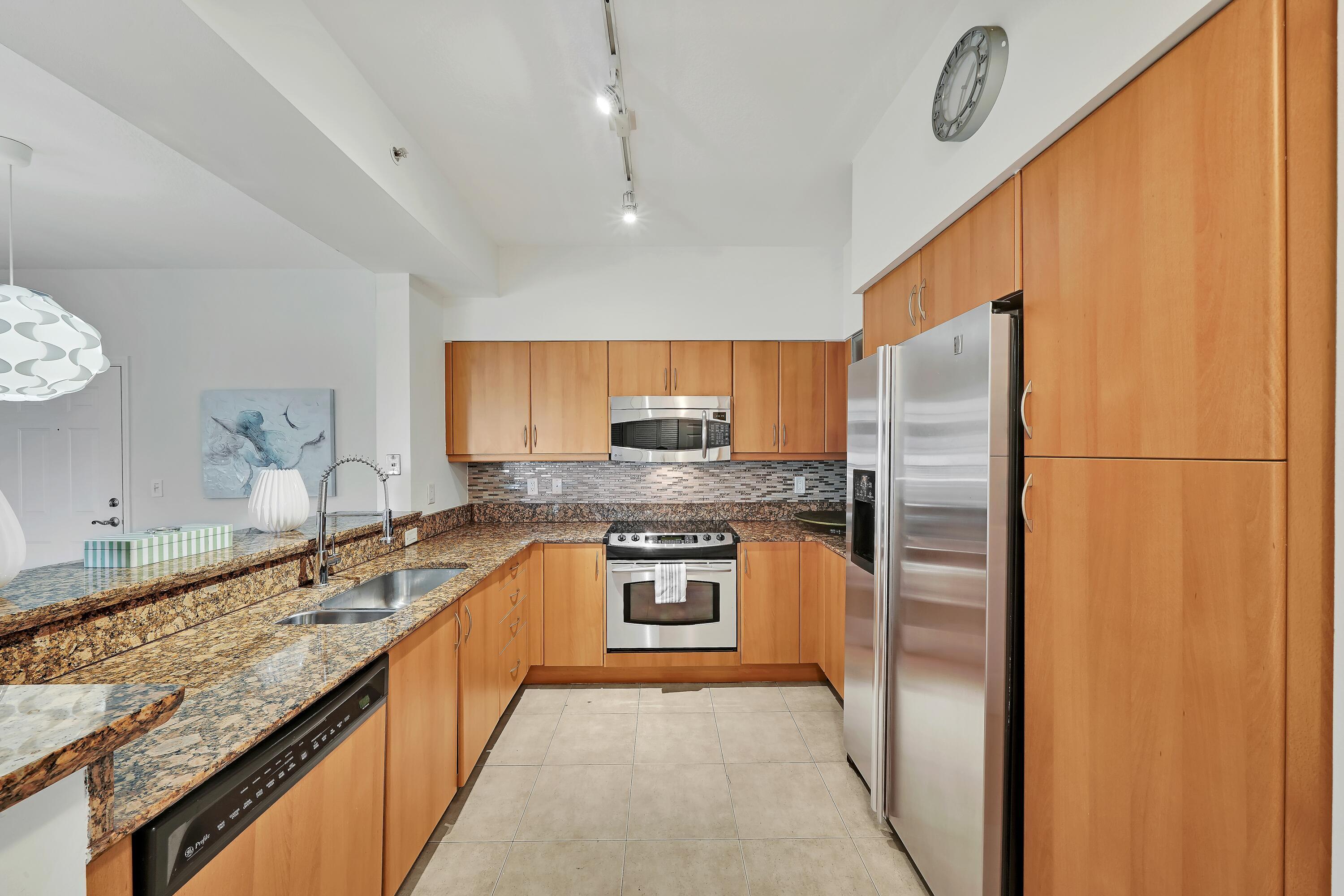 233 S Federal #425, Boca Raton FL 33432