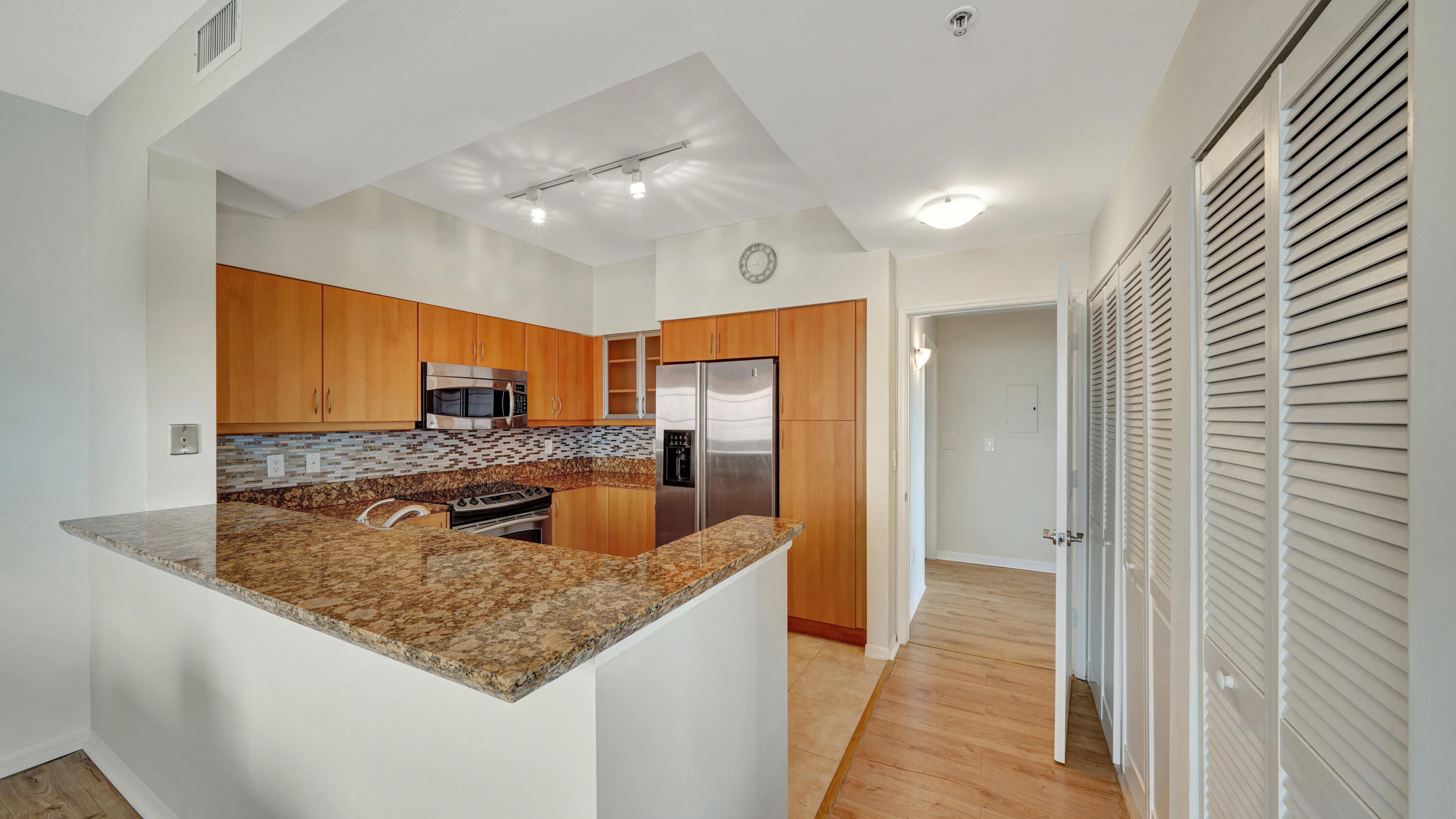 233 S Federal #425, Boca Raton FL 33432