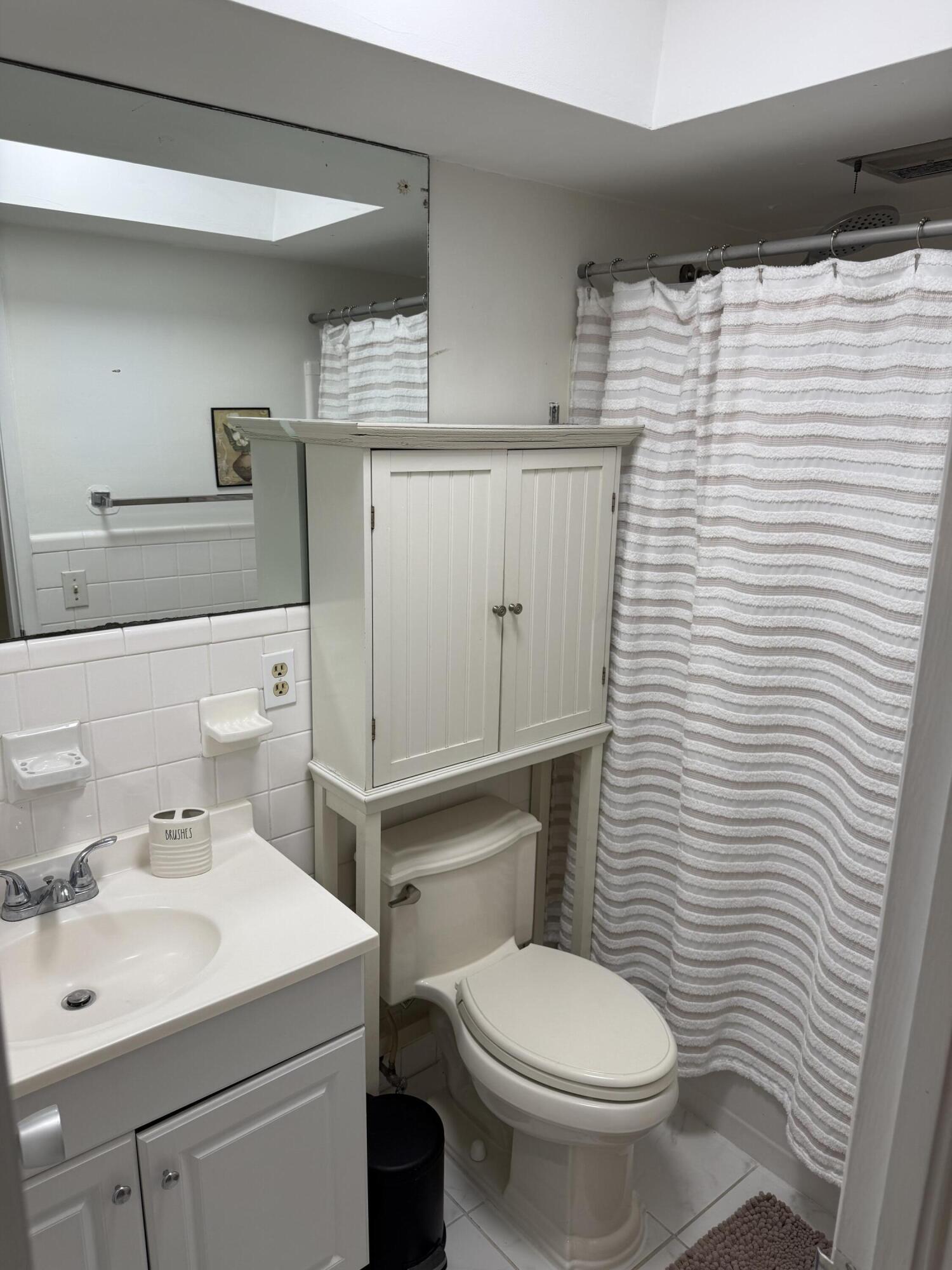 2841 NE 32nd #2, Fort Lauderdale FL 33306