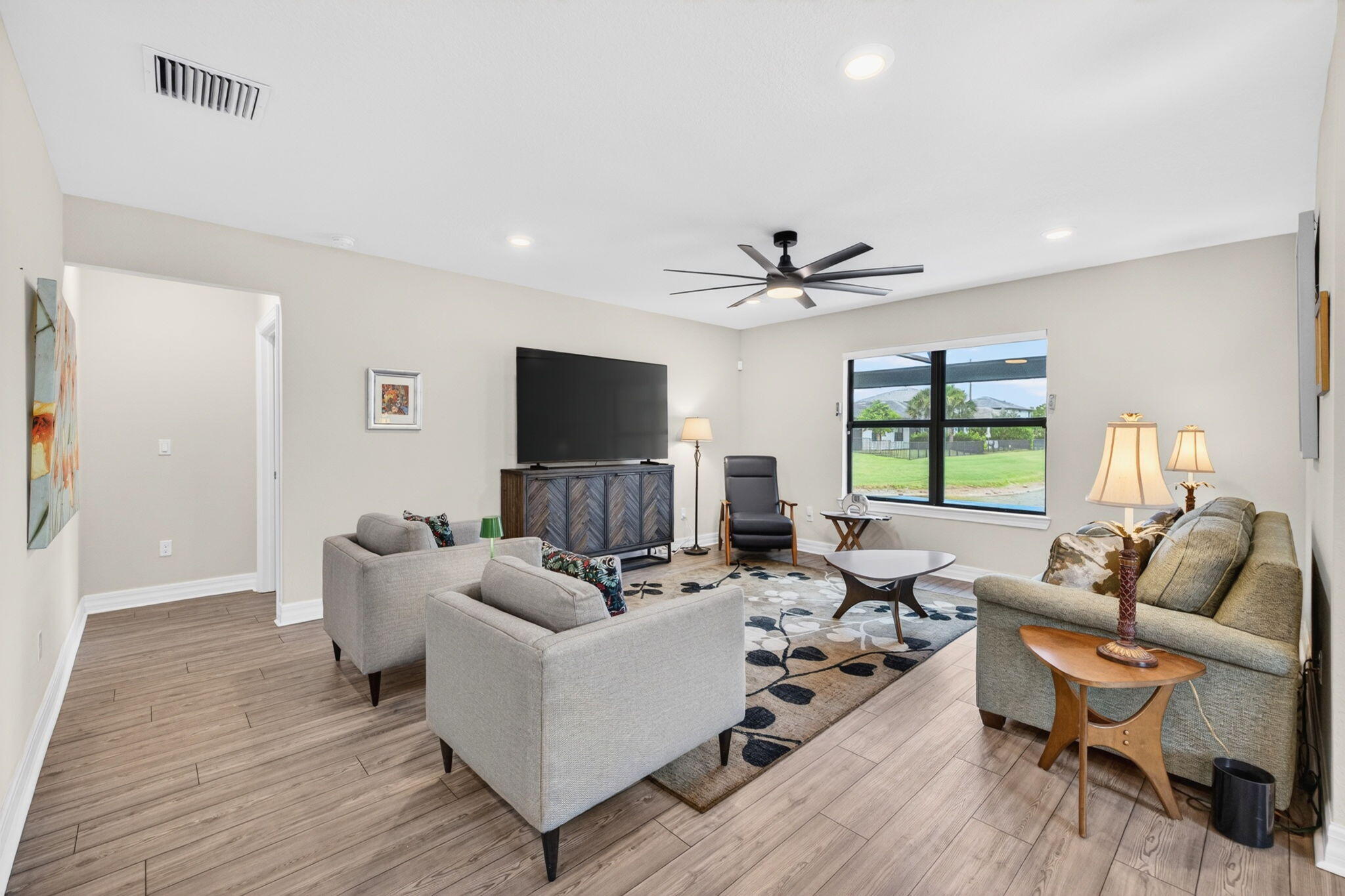 3165 Tamarind, Lauderdale Lakes FL 33311