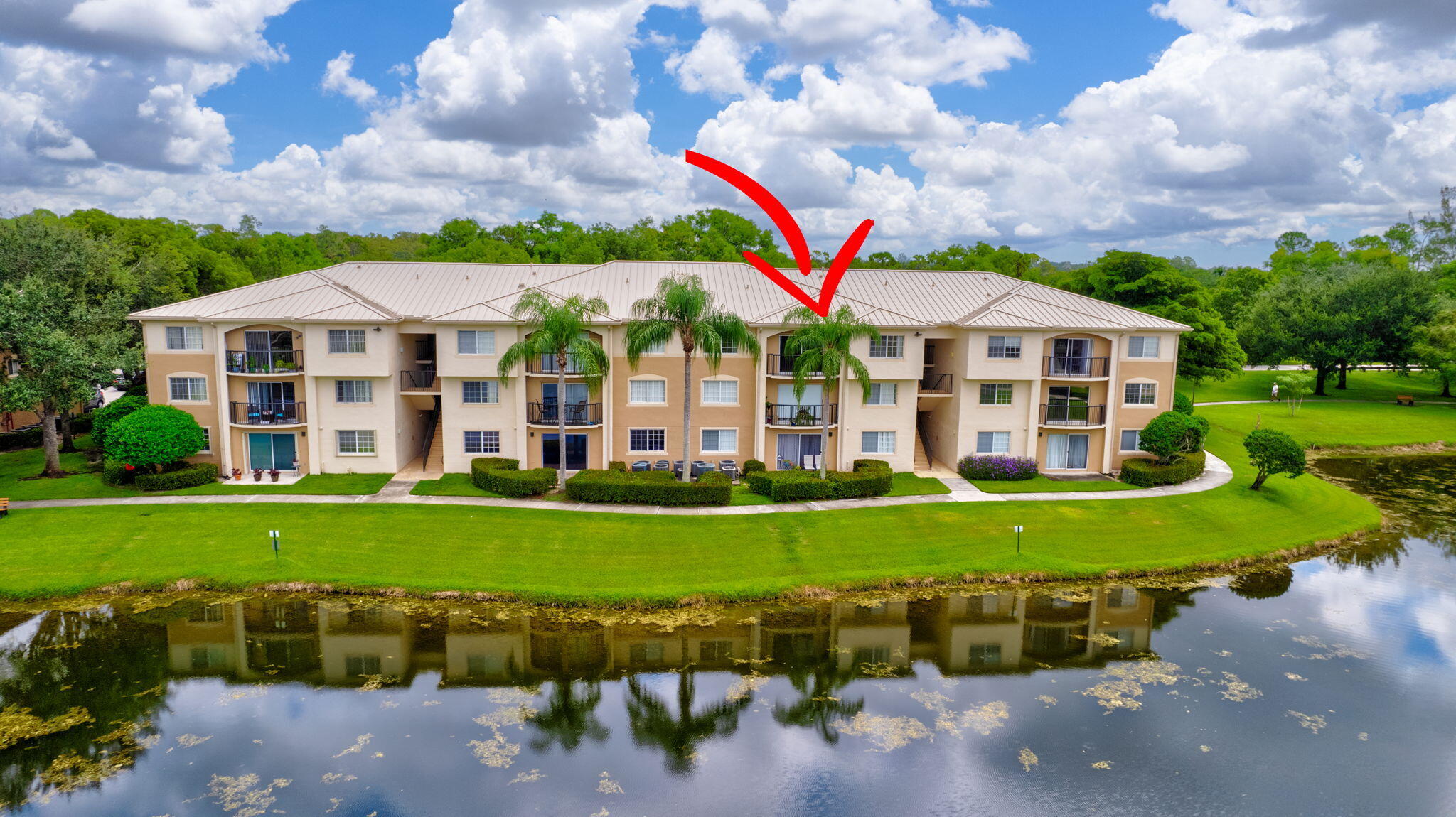 600 N Crestwood Ct #609, Royal Palm Beach FL 33411