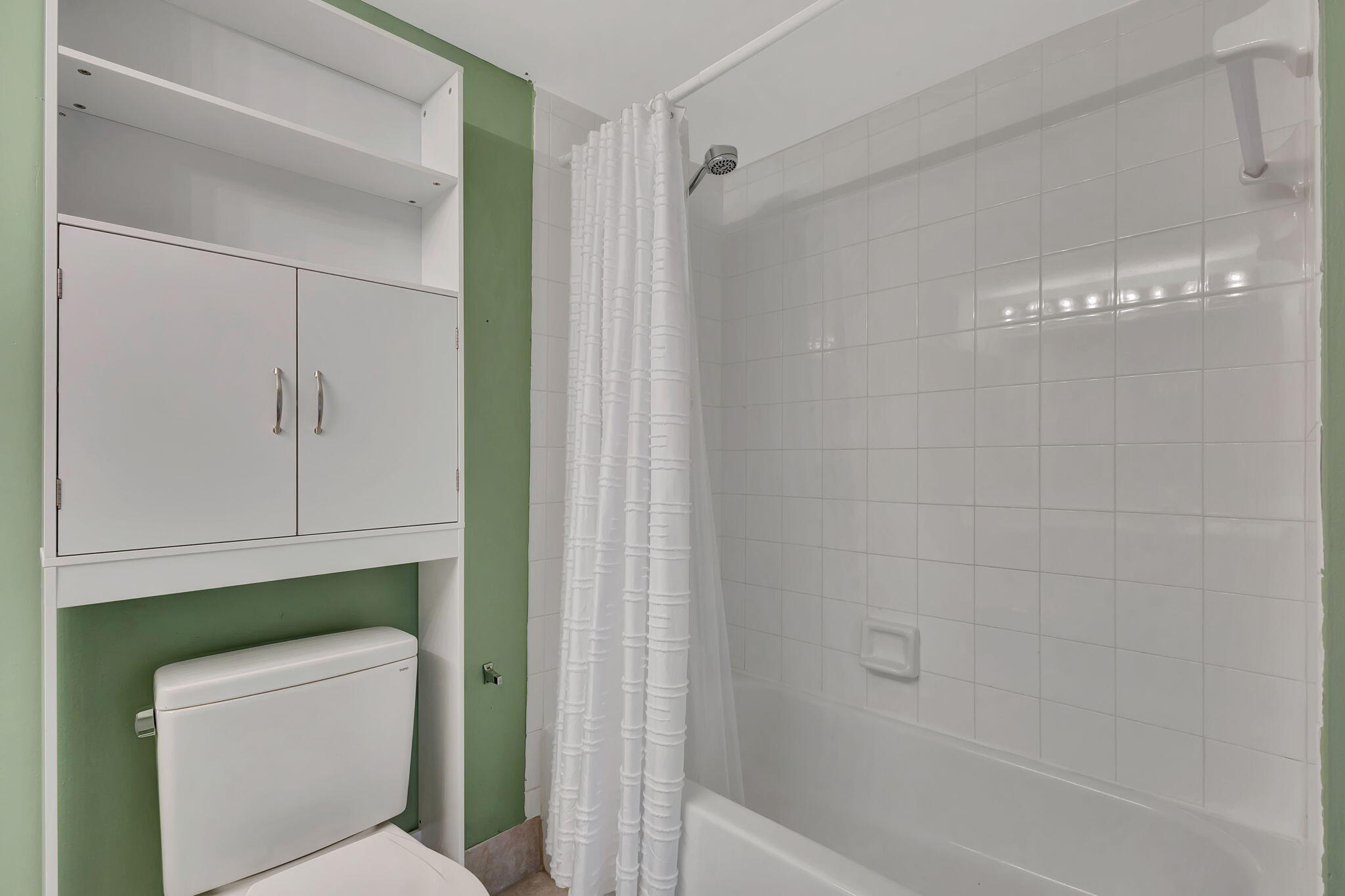 600 N Crestwood Ct #609, Royal Palm Beach FL 33411