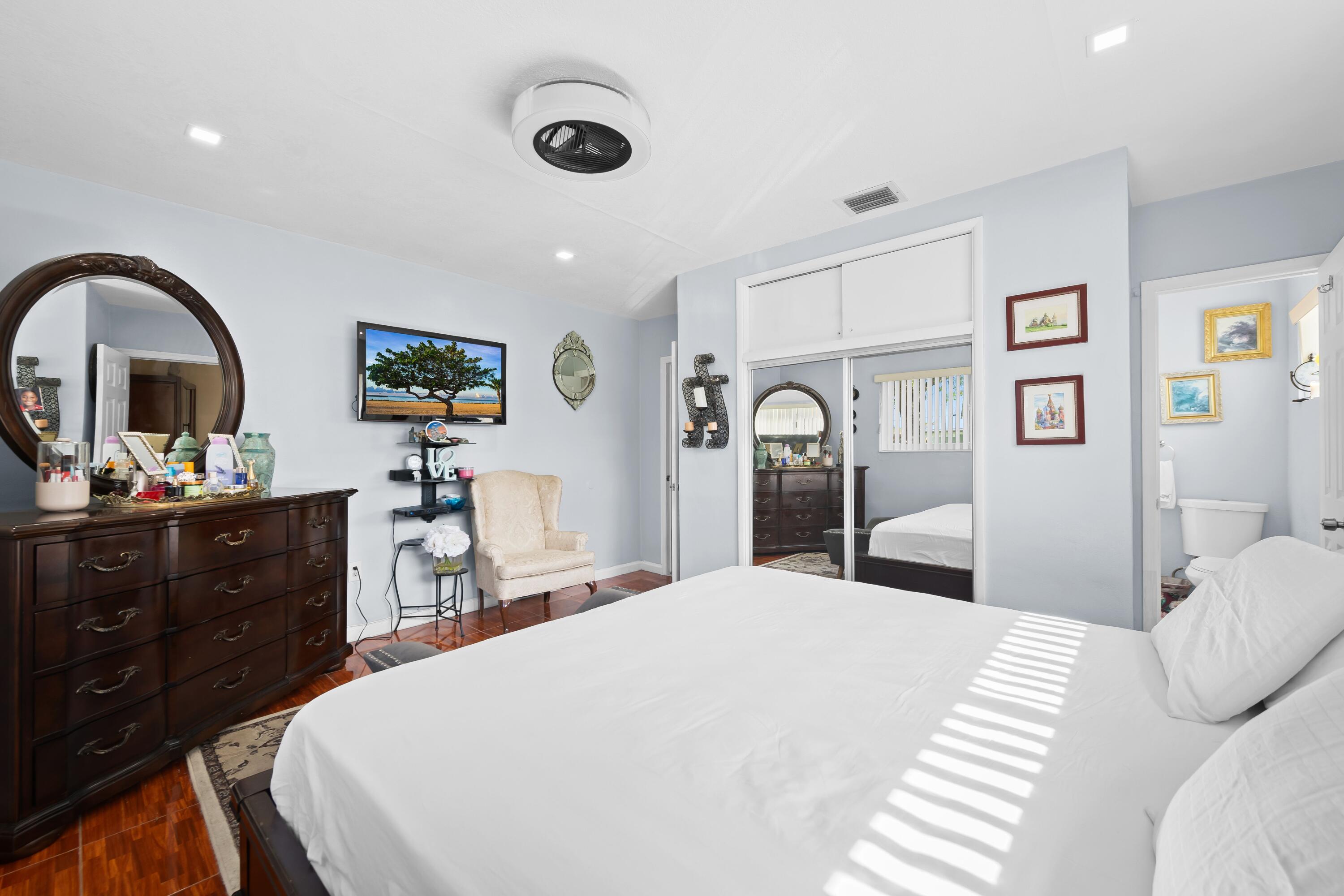 7649 Kismet, Miramar FL 33023