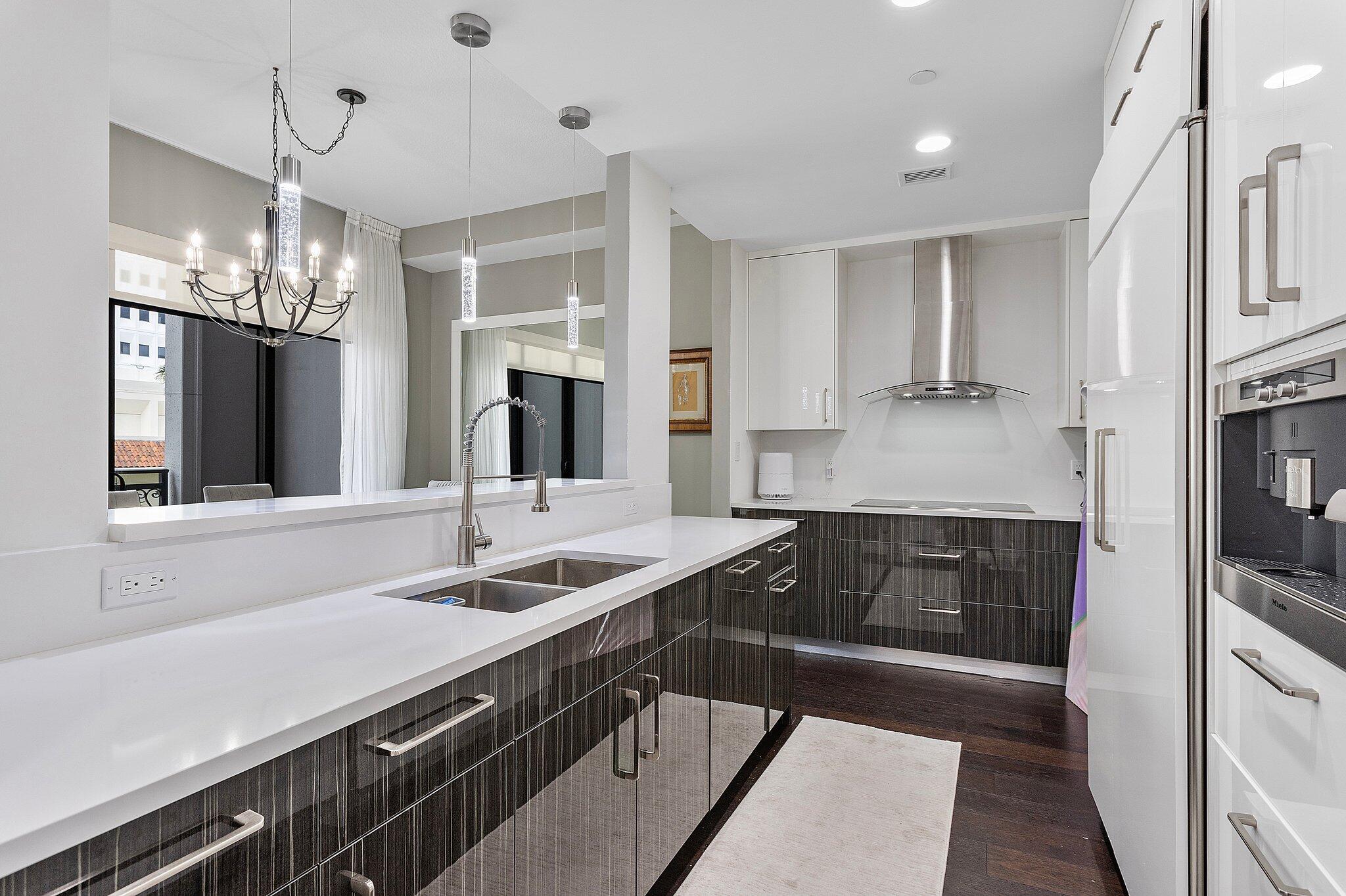 200 E Palmetto Park #10, Boca Raton FL 33432