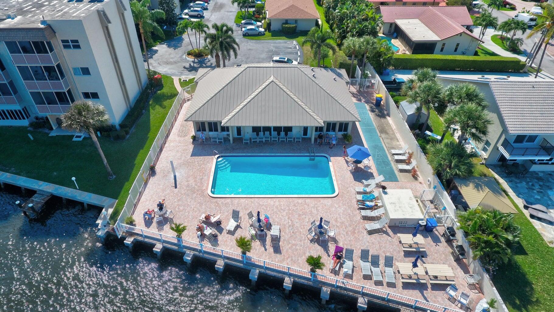 650 Snug Harbor #G301, Boynton Beach FL 33435