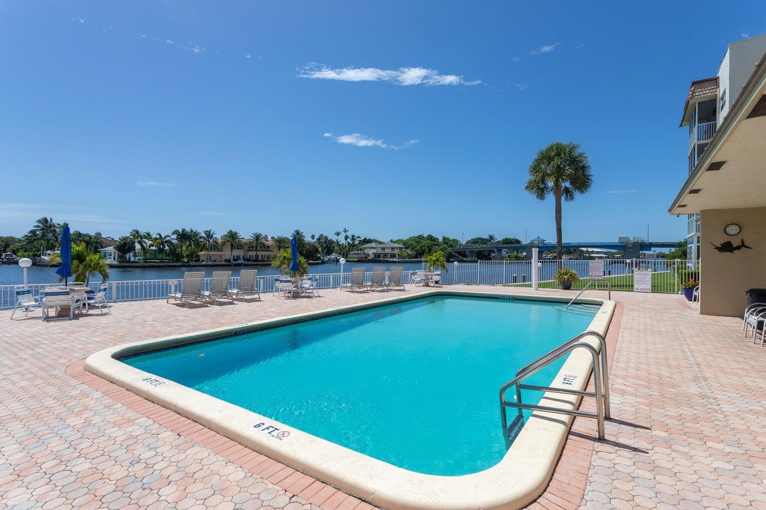 650 Snug Harbor #G301, Boynton Beach FL 33435
