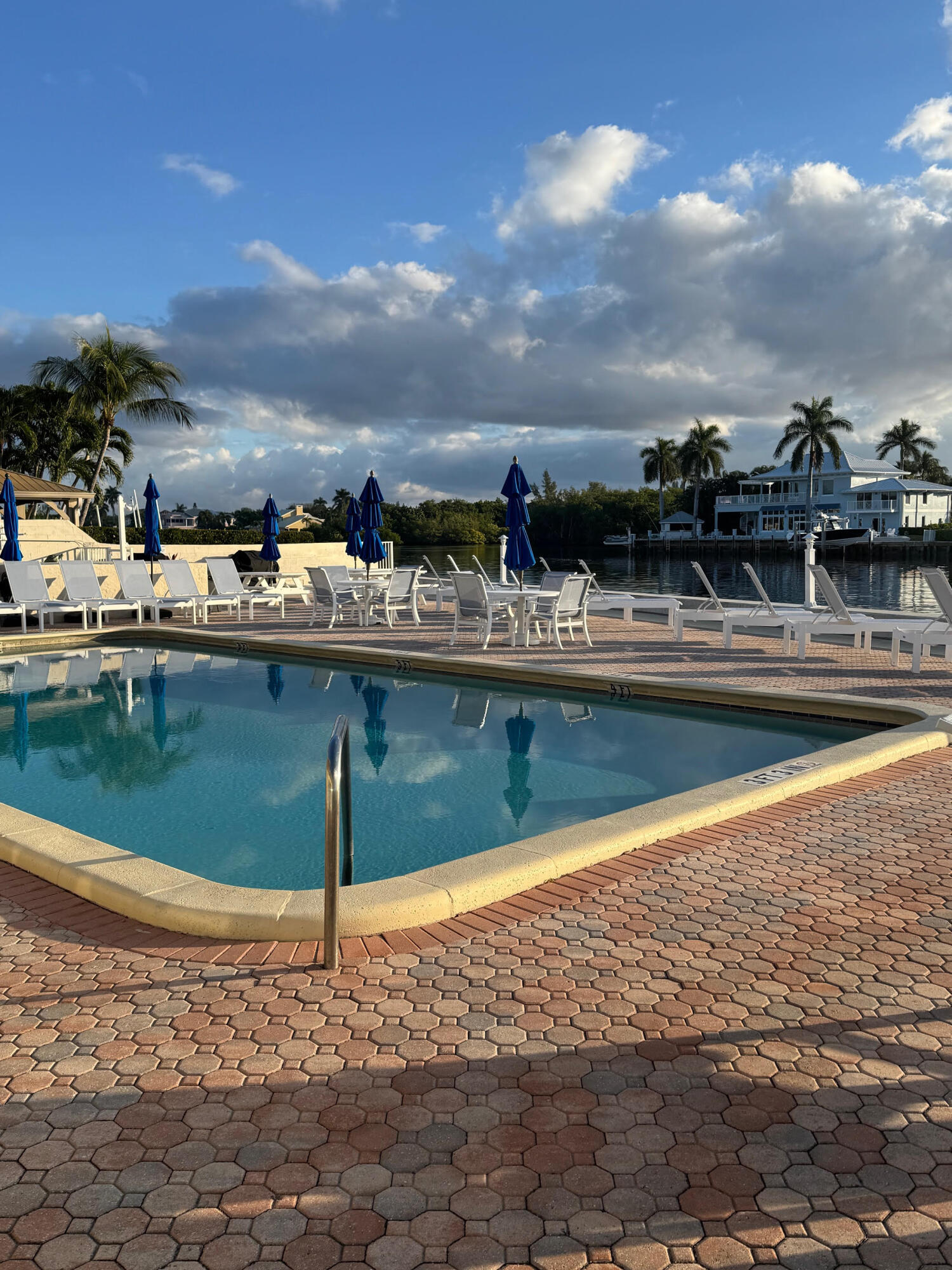 650 Snug Harbor #G301, Boynton Beach FL 33435