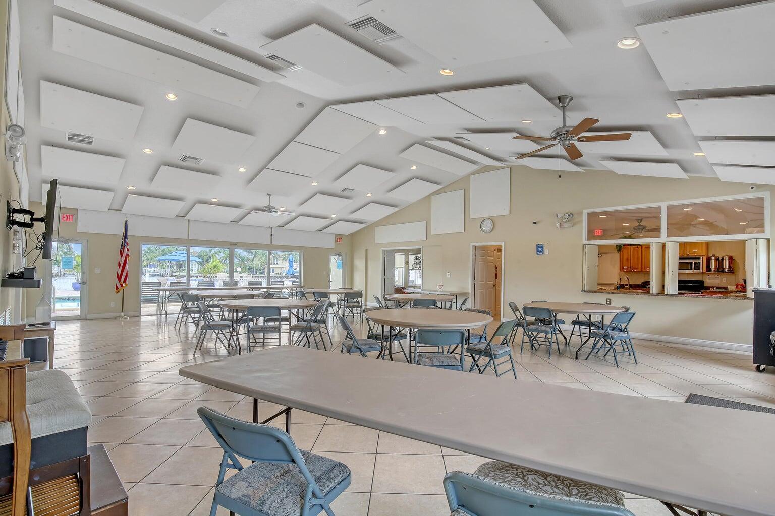 650 Snug Harbor #G301, Boynton Beach FL 33435