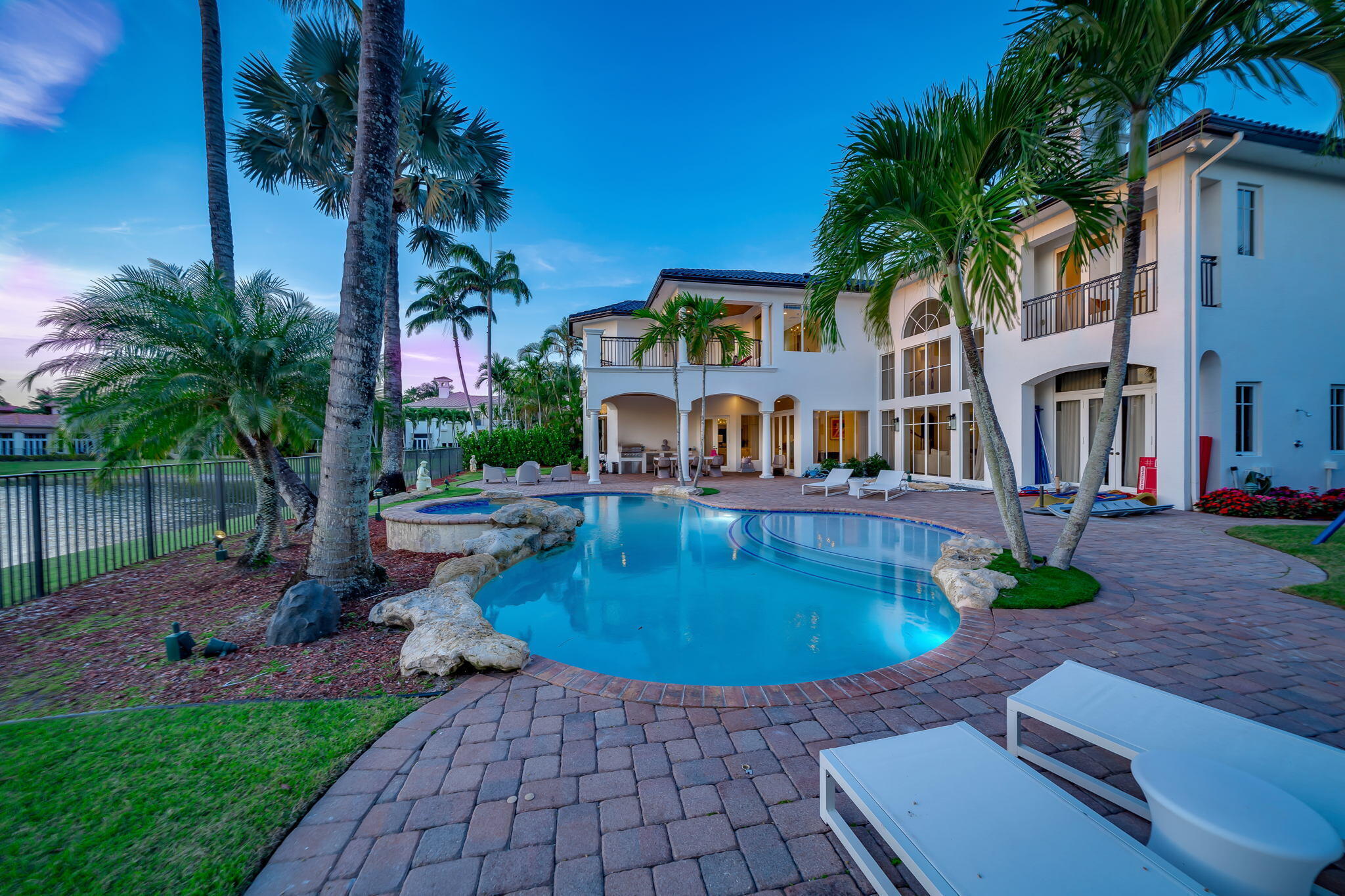 17593 Middle Lake, Boca Raton FL 33496