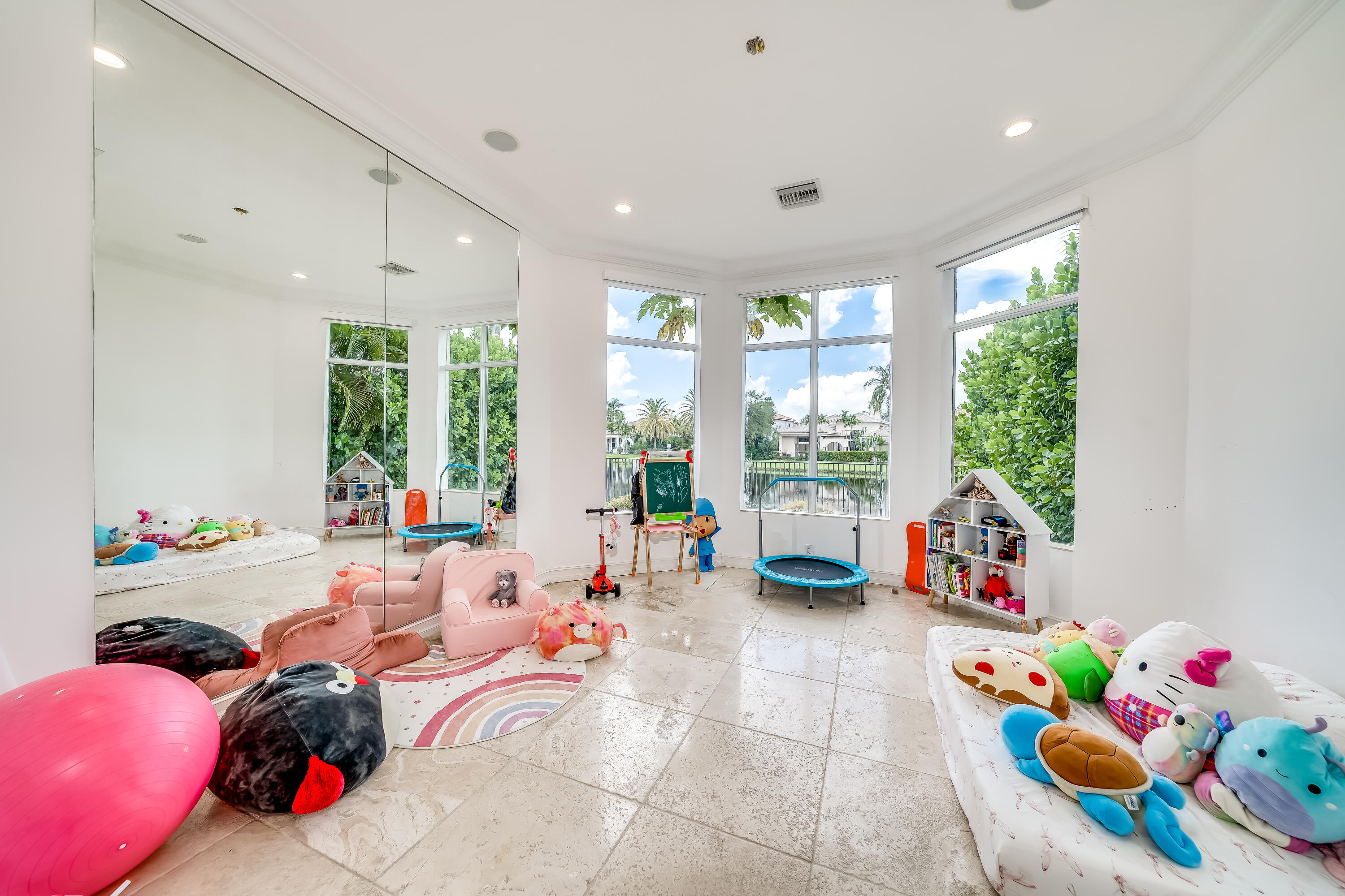 17593 Middle Lake, Boca Raton FL 33496