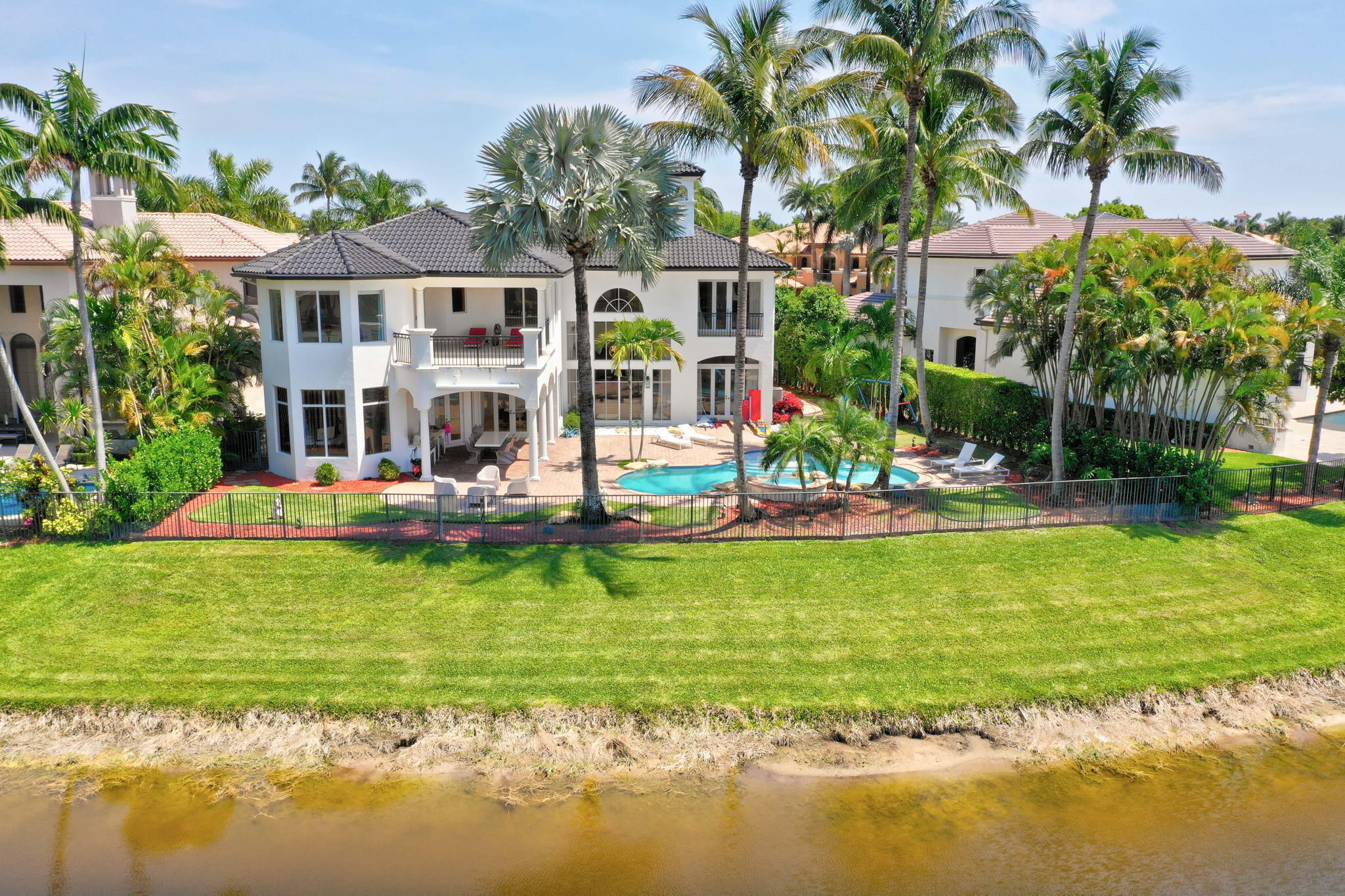 17593 Middle Lake, Boca Raton FL 33496