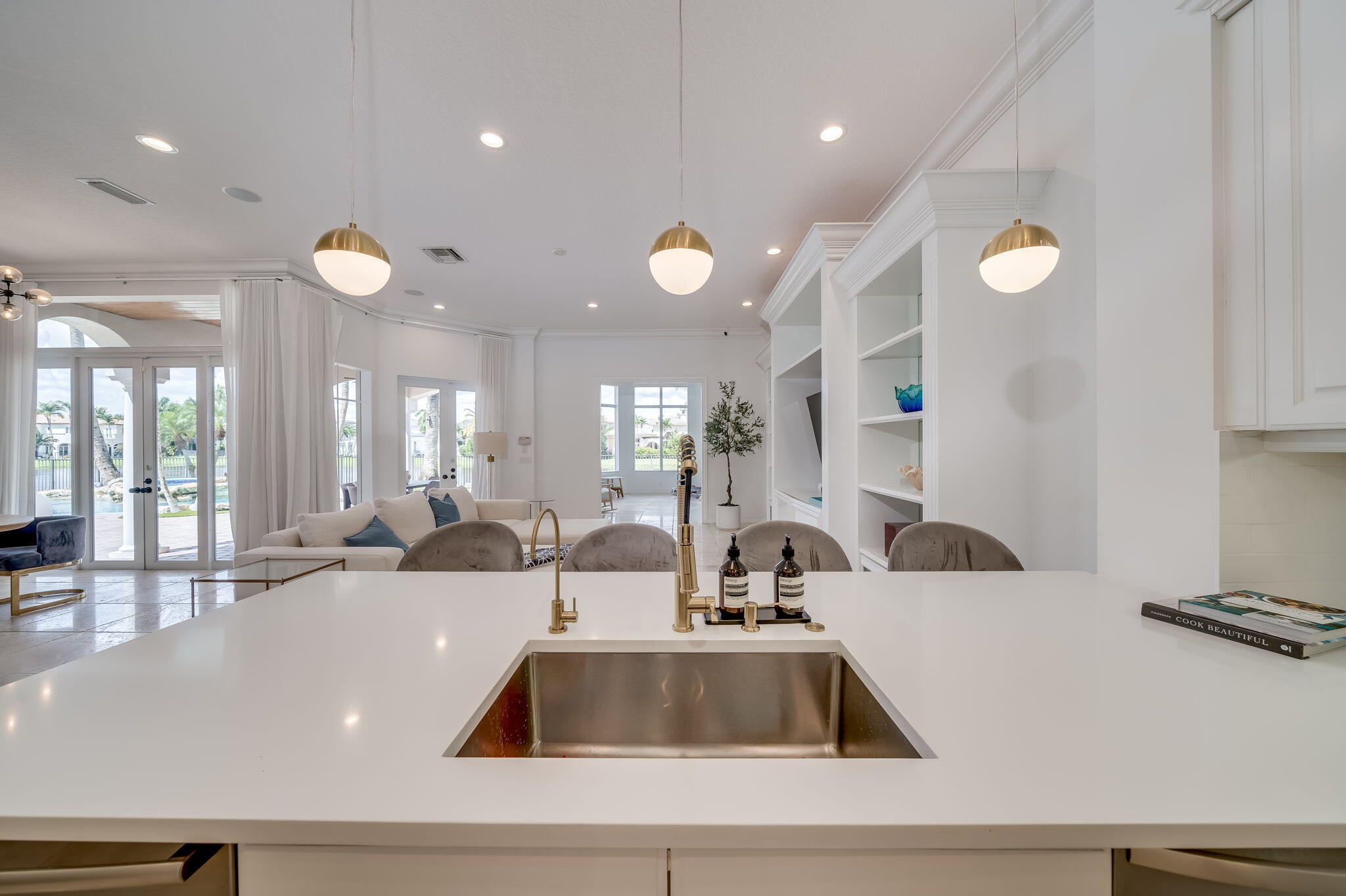 17593 Middle Lake, Boca Raton FL 33496