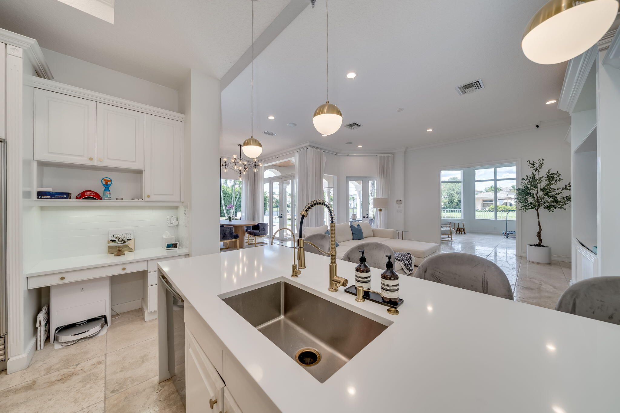 17593 Middle Lake, Boca Raton FL 33496